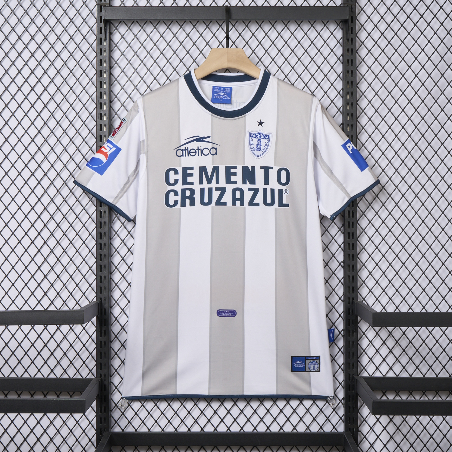 foot-Retro Pachuca 2001-02 Away Jersey