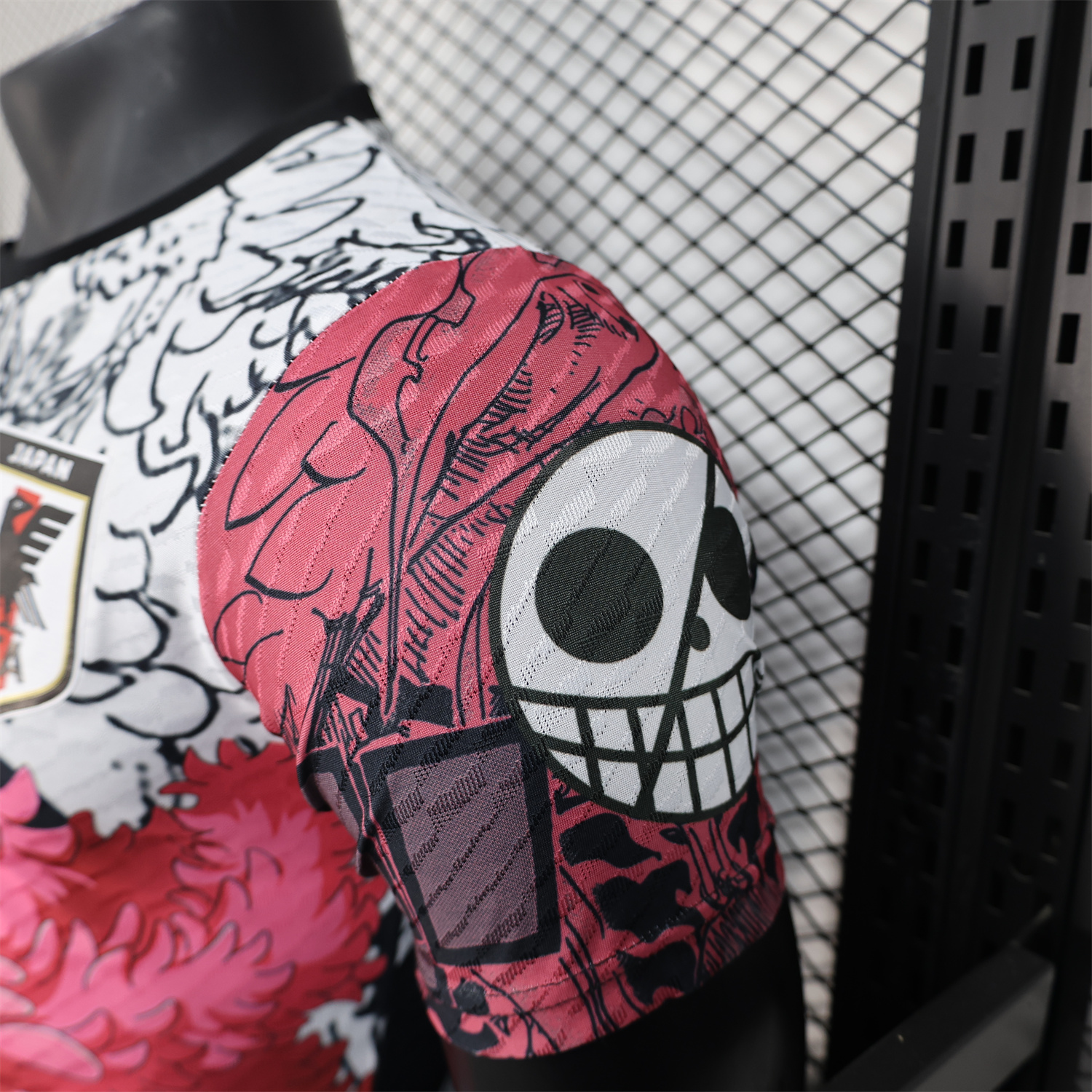 foot-Japan 25-26 Donquixote Doflamingo Pink & White Special Jersey - Player Version