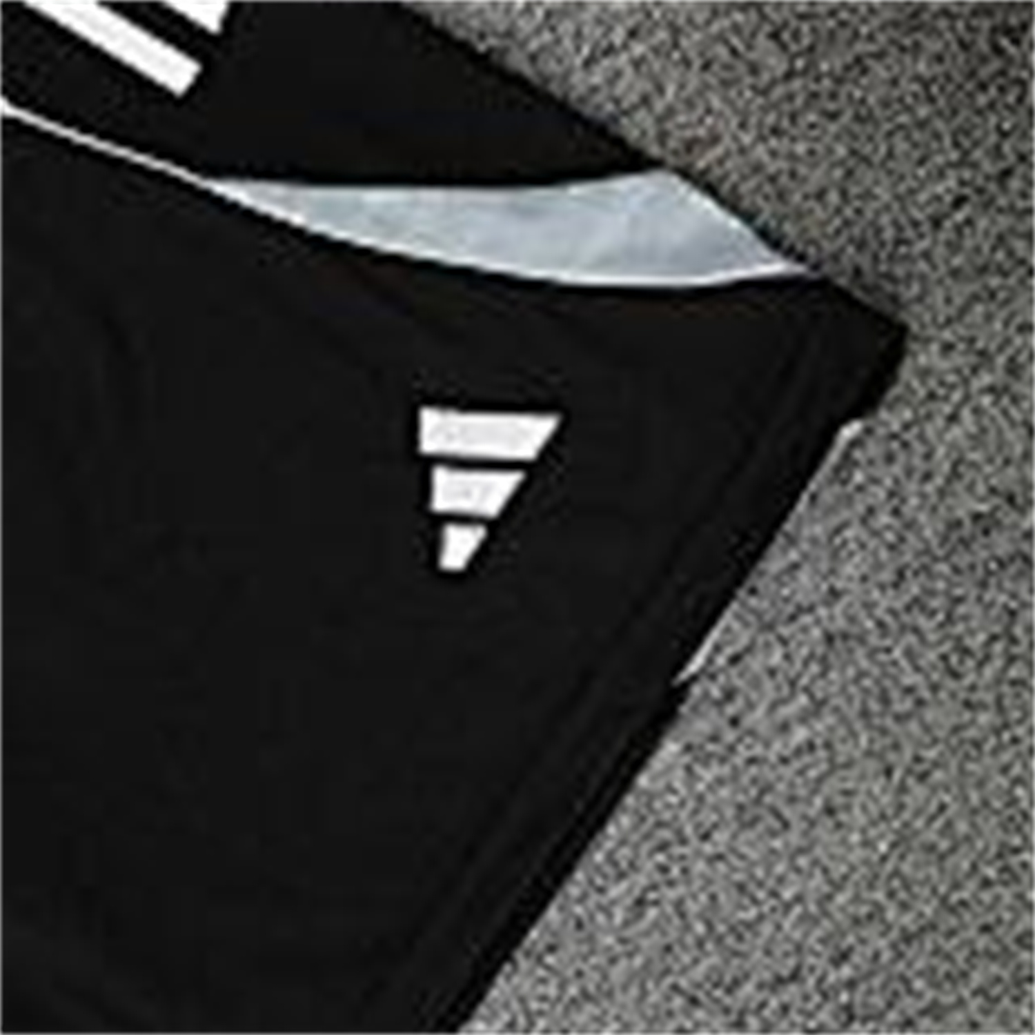 foot-INT M.A.M 25-26 Short-Sleeve Training Set - Light Grey Stripes Black Top & Black Shorts