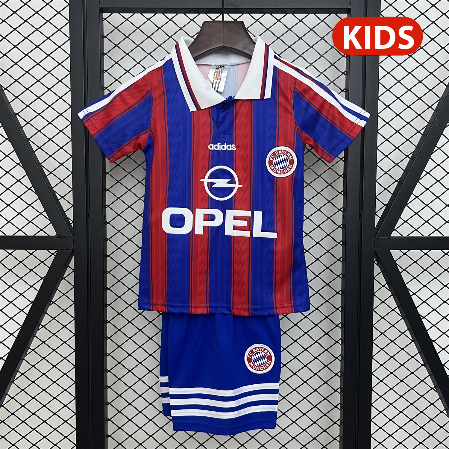 foot-Retro Bayern Munich 1995-97 Home Kids Kit