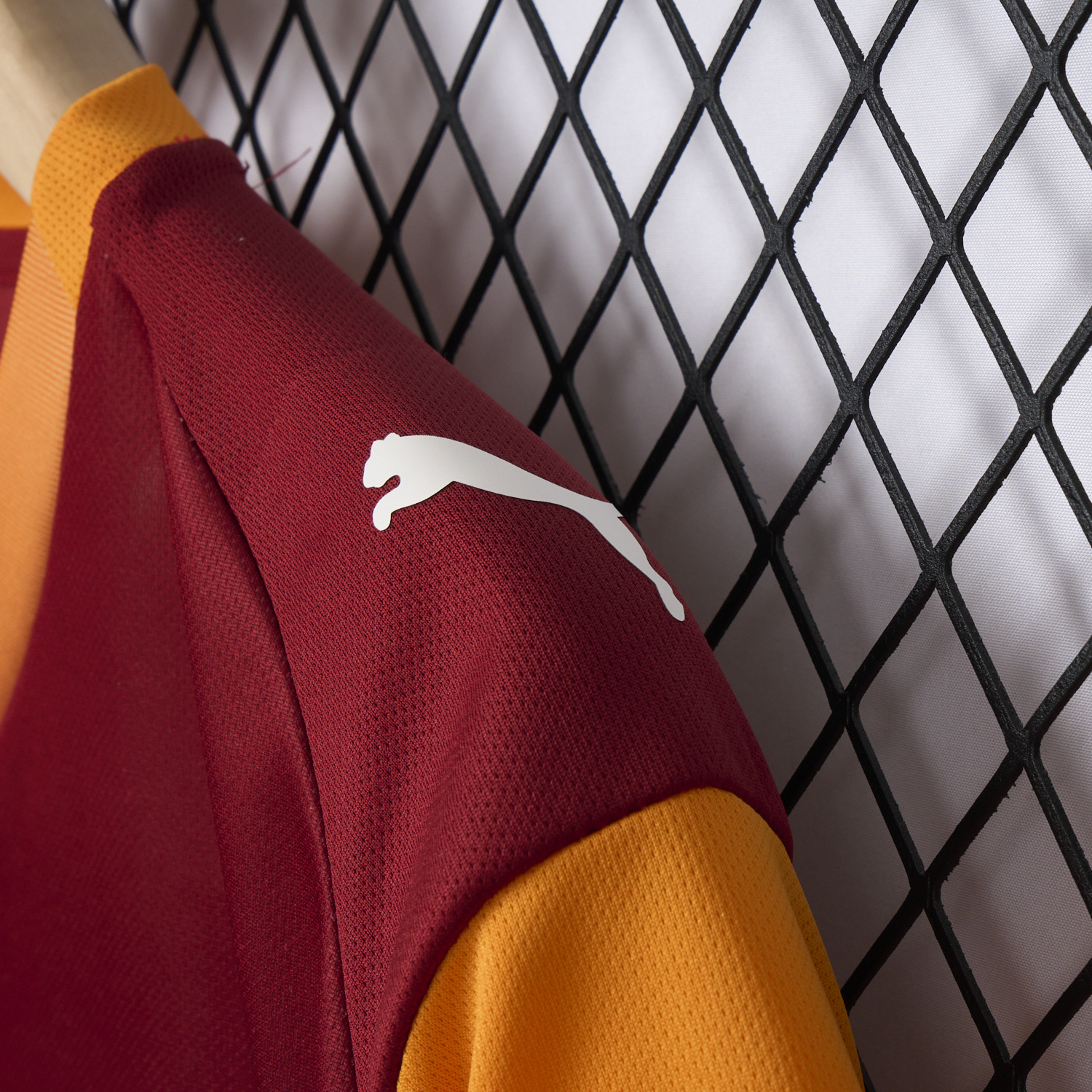 foot-Galatasaray 25-26 Home Unsponsored Jersey with Five Stars - Fans Version