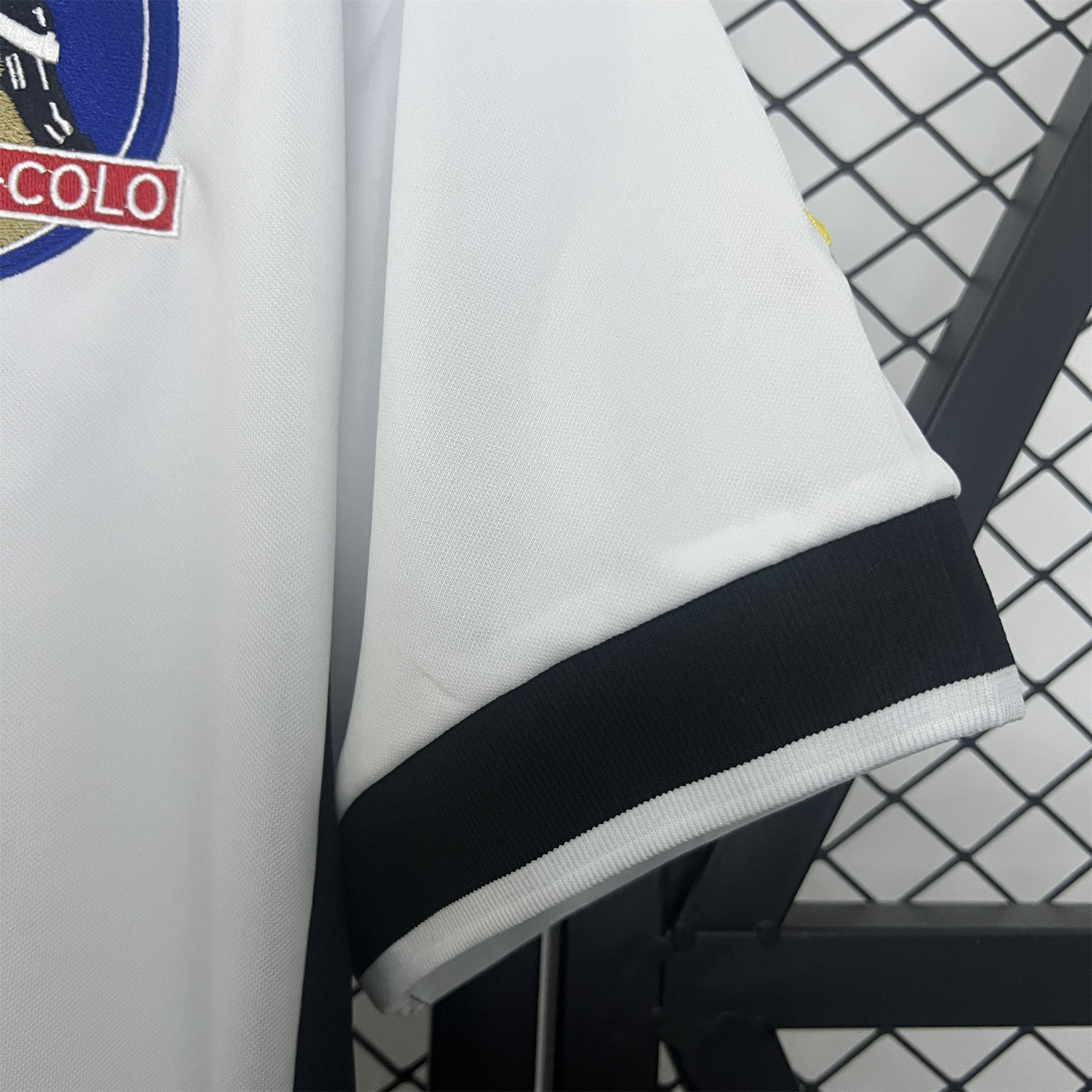 SIUjerseys-Retro Colo Colo 1998-99 Home Jersey