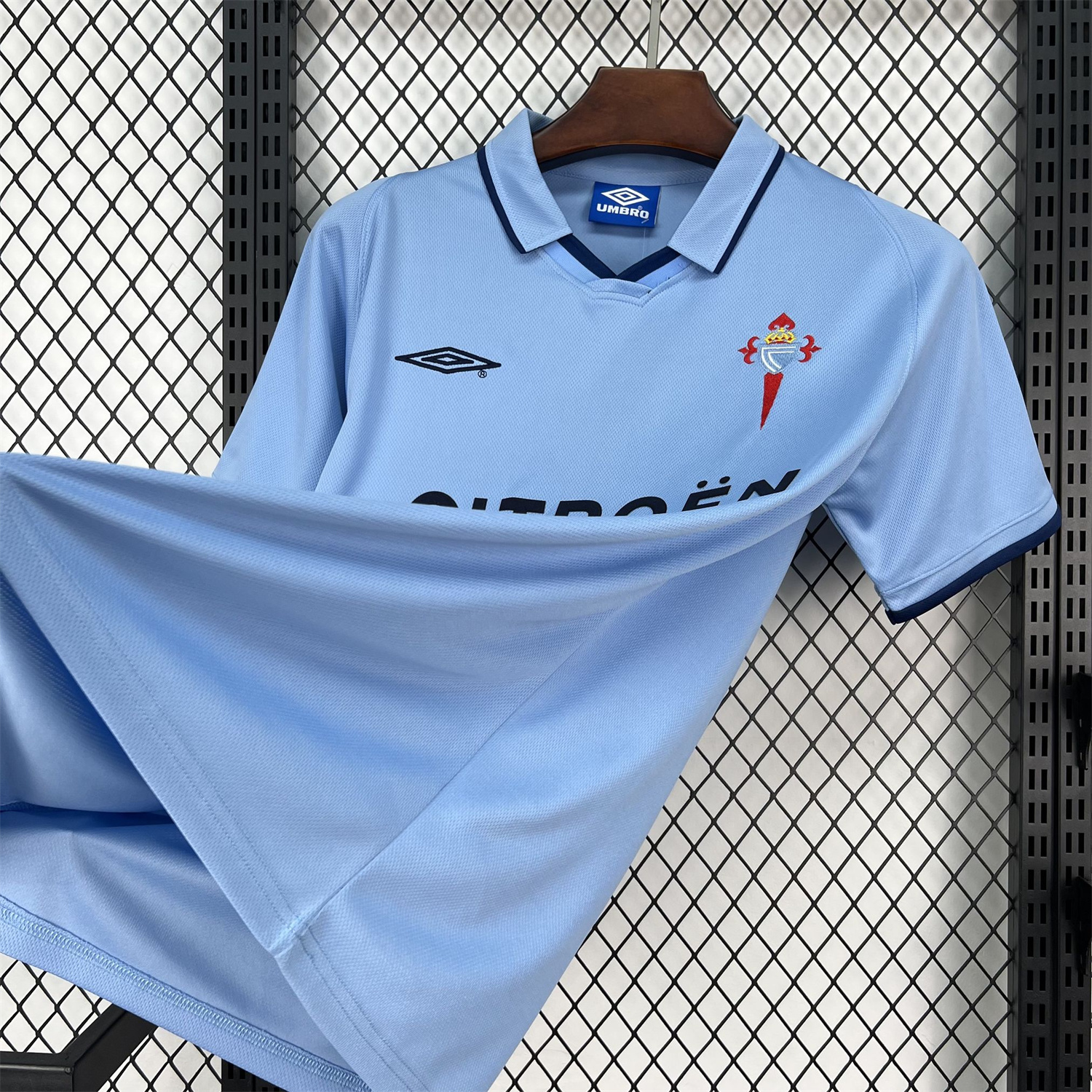FUN-Funinjersey-Retro Celta Vigo 2001-02 UEFA Cup Home Jersey - Fans Version