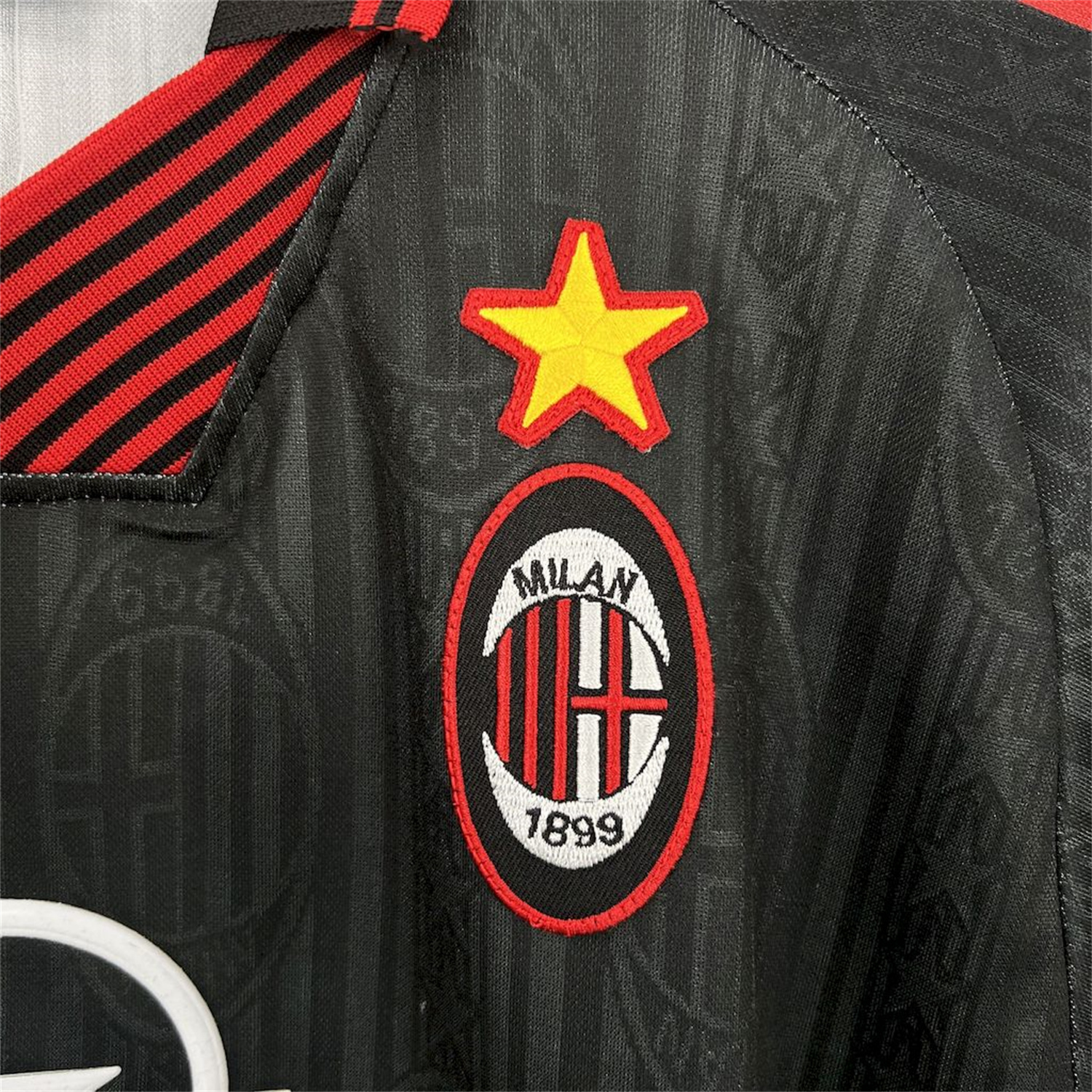 foot-Retro AC Milan 1997-98 Copa Centenario do Belo Horizonte Third Jersey