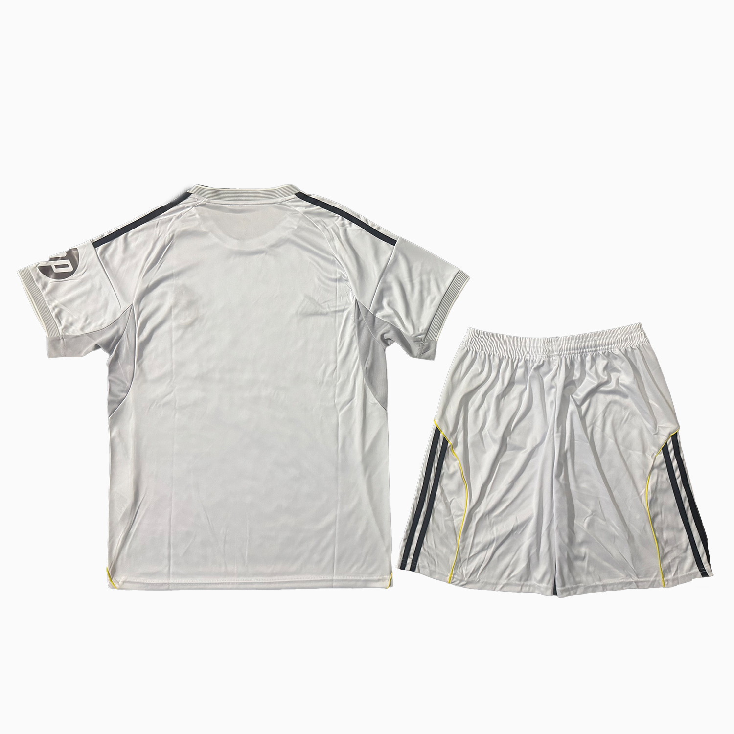 foot-Real Madrid 25-26 Home Men's Adult Jersey Set - Fans Version