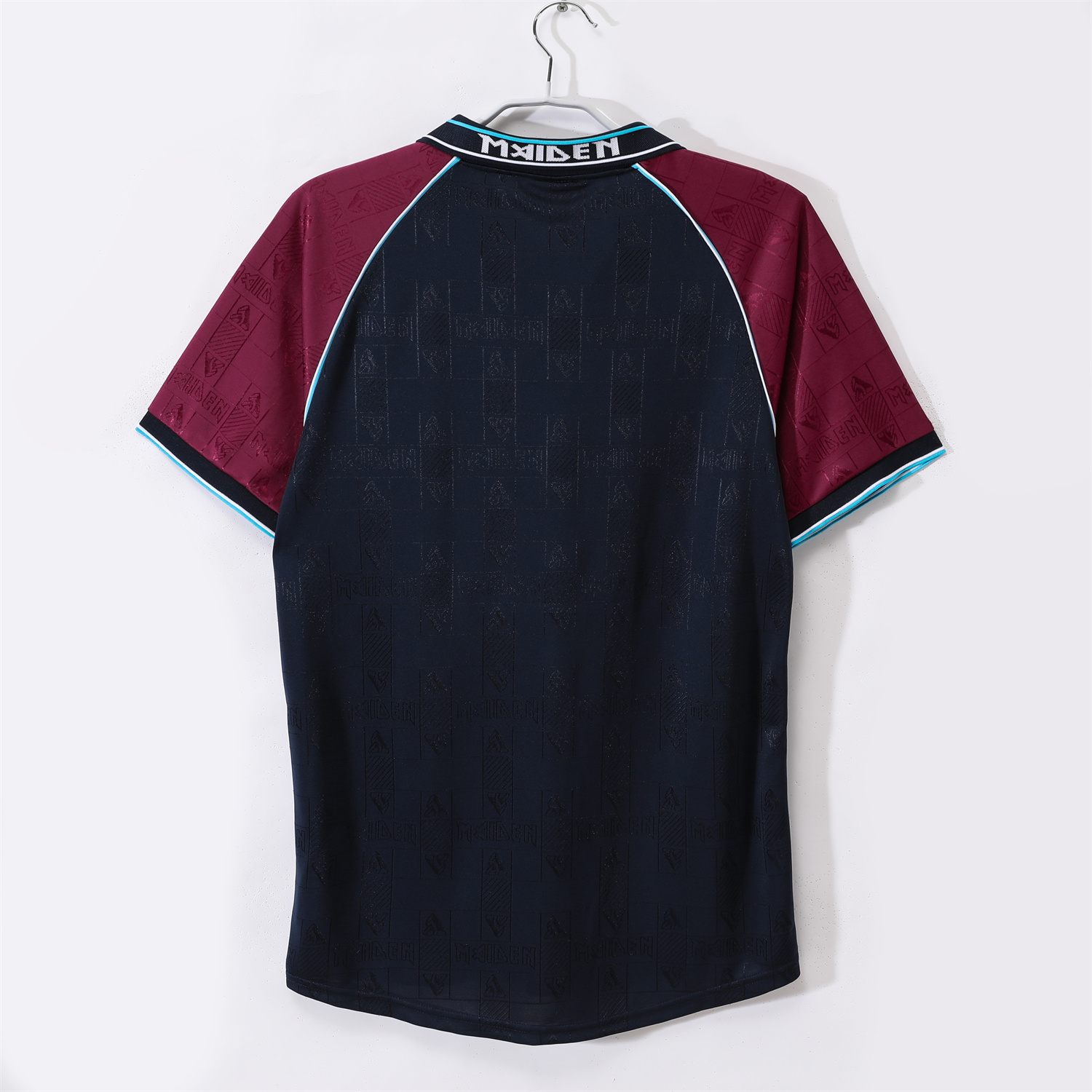 foot-Retro West Ham United 1999 Iron Maiden Home Jersey