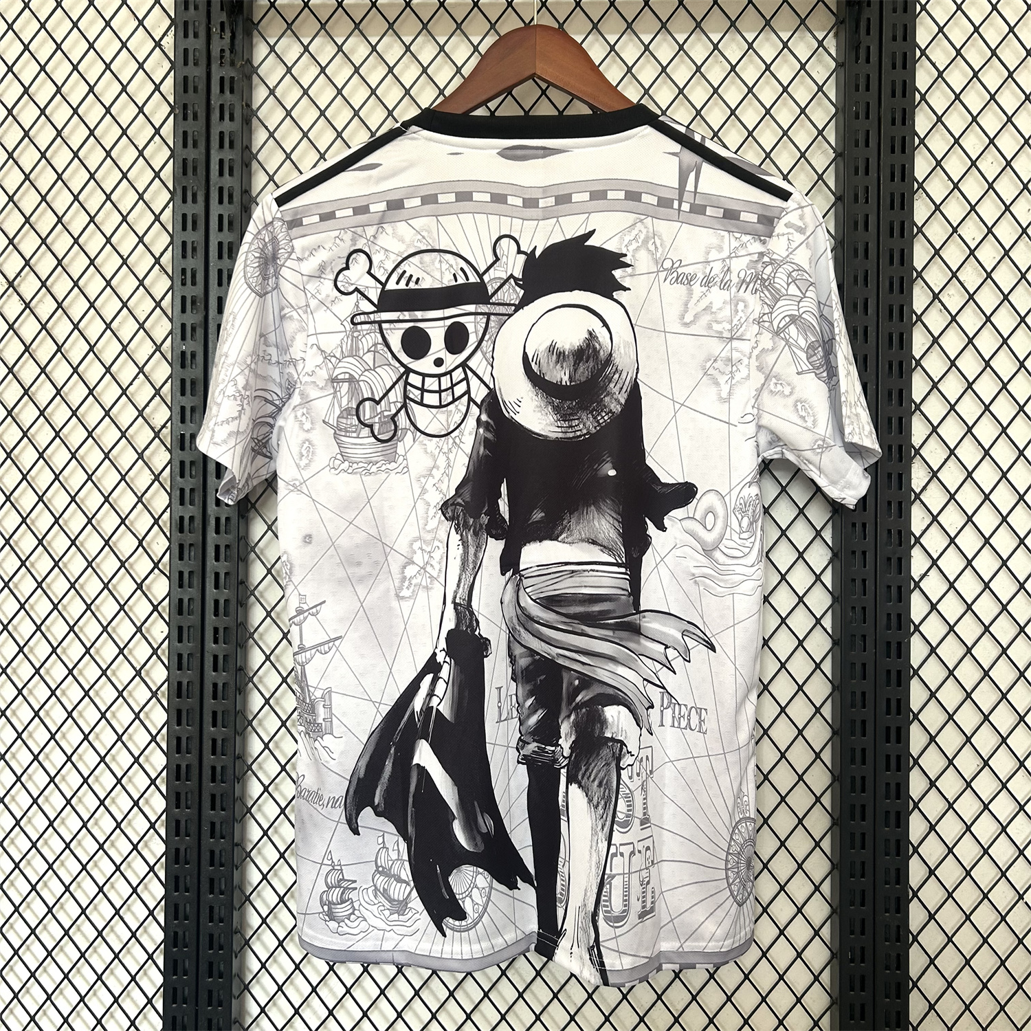 foot-Japan 25-26 One Piece Luffy Stroke Special Edition Jersey - Fans Version