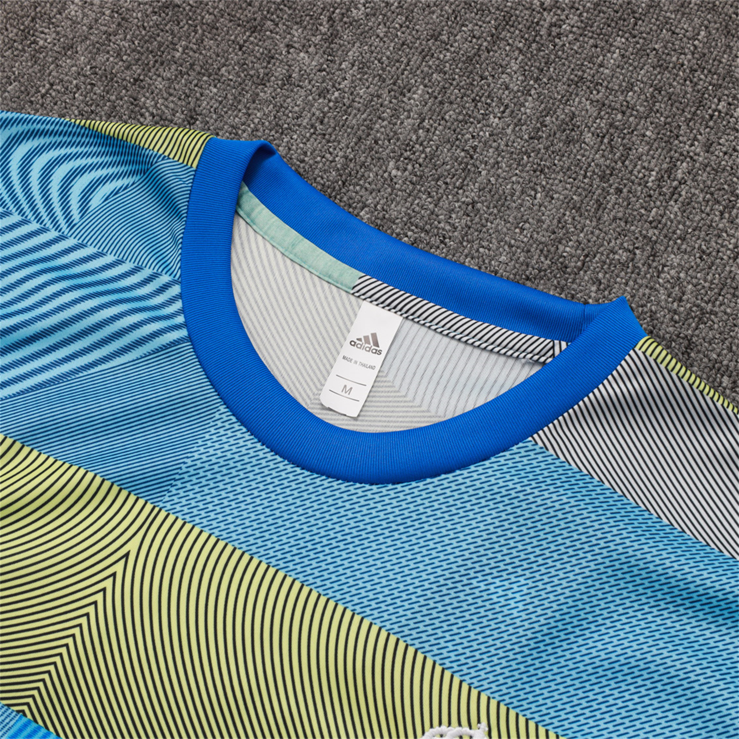 foot-Real Madrid 25-26 Vest Training Set - Blue-Gray Camouflage Vest and Black Shorts