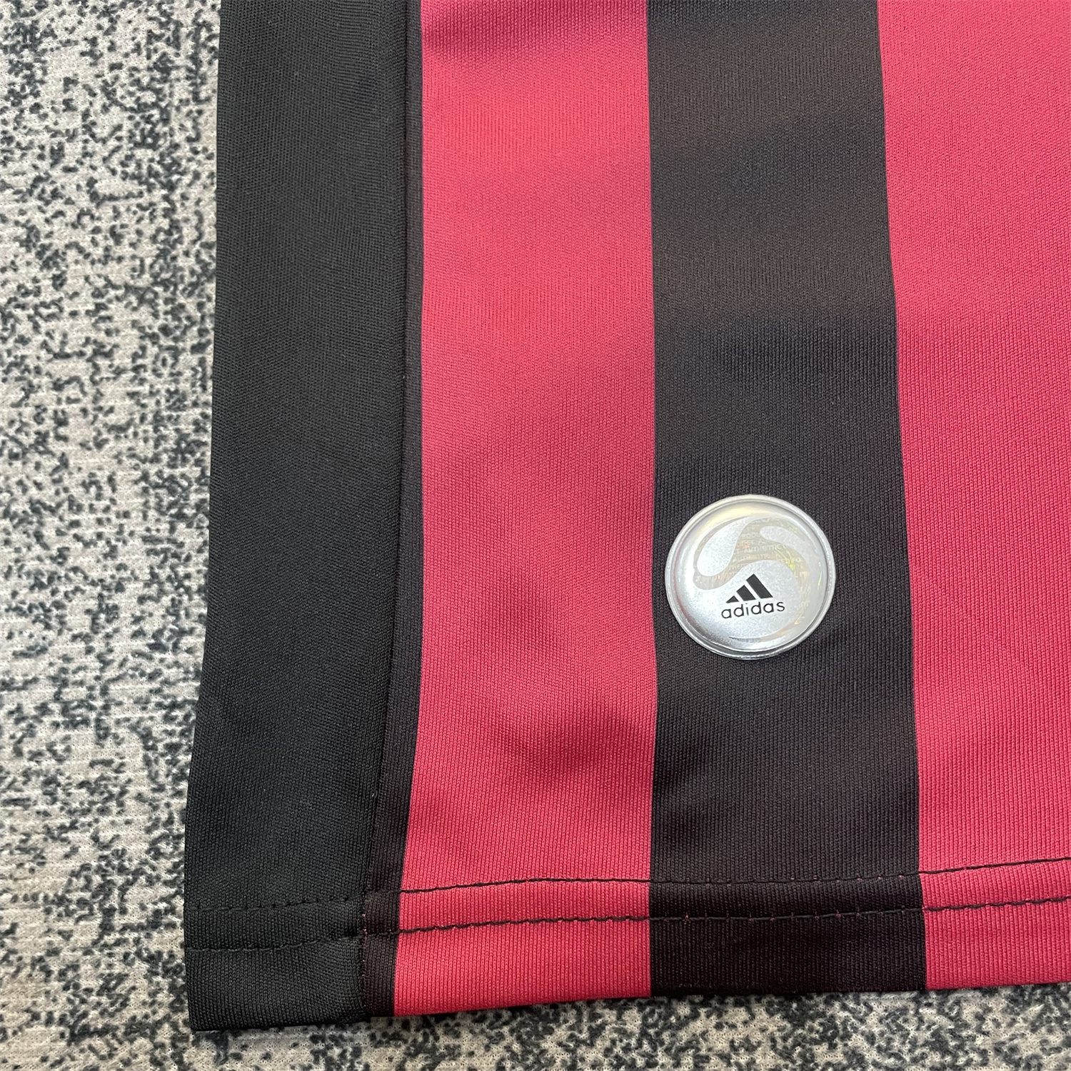 Unitedfootballkit.com | Retro AC Milan 2009-10 Home Red Kids Kit -Customize Name, Number and Patch | Worldwide Shipping