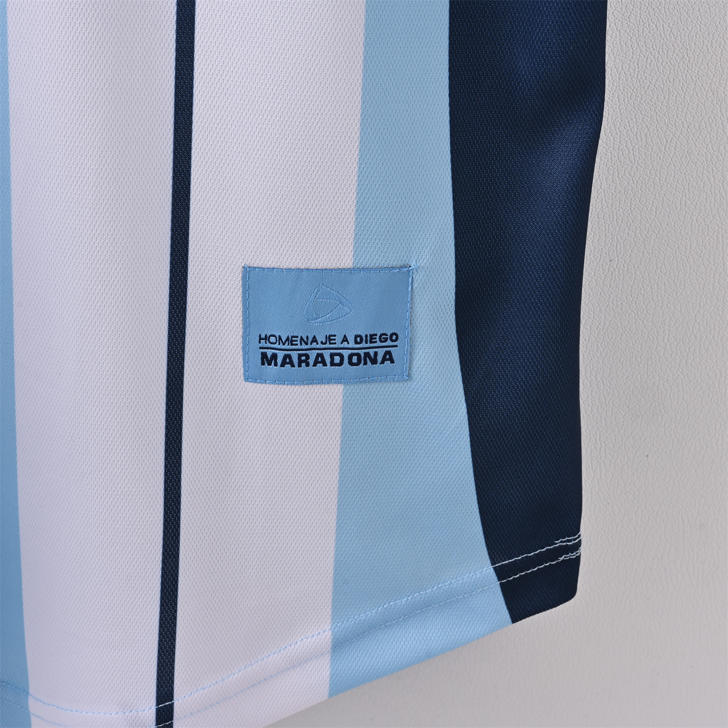 foot-Retro Argentina 2001 Maradona Retirement Commemorative Edition Jersey with Maradona #10