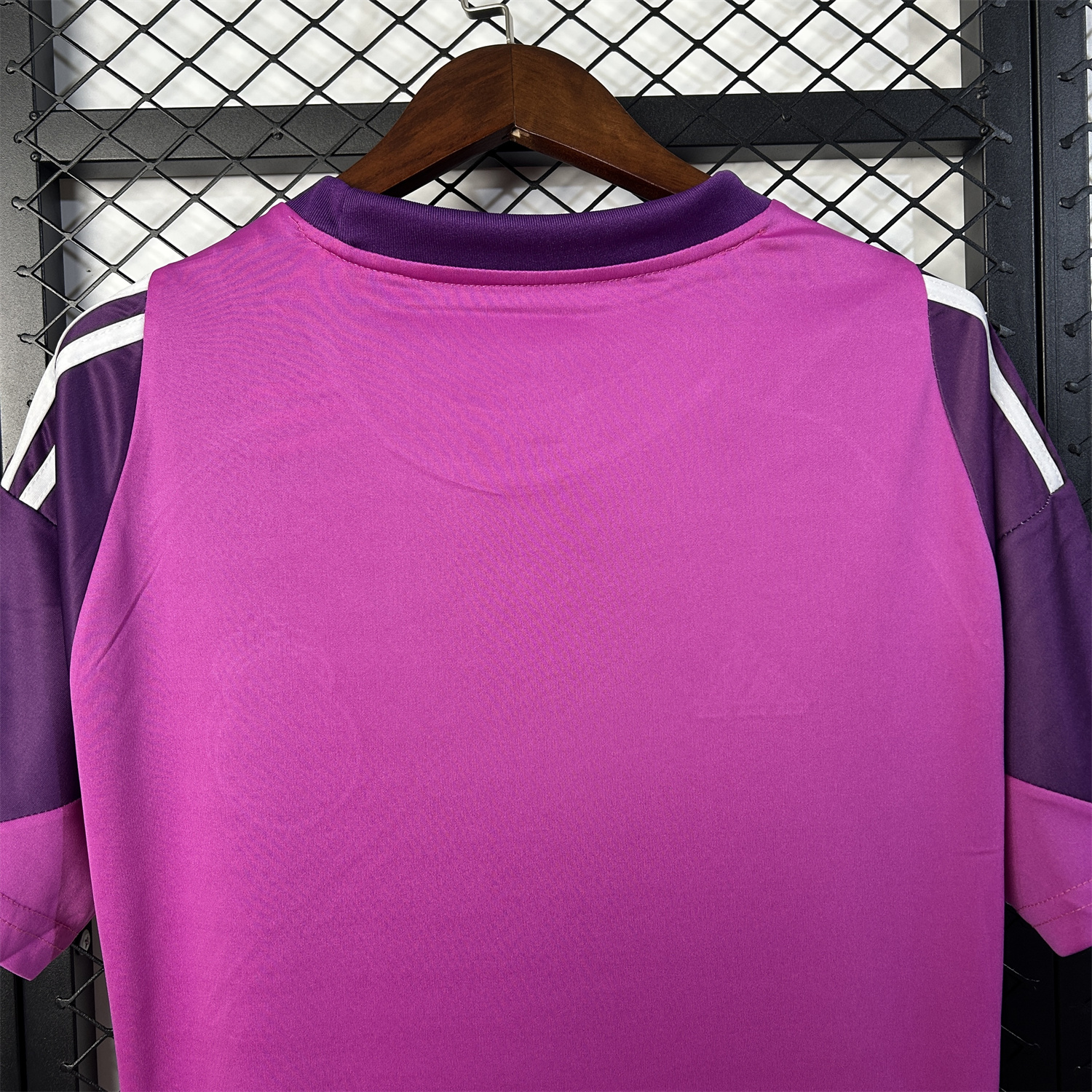 foot-Real Madrid 25-26 Purple Goalkeeper Jersey - Fans Version