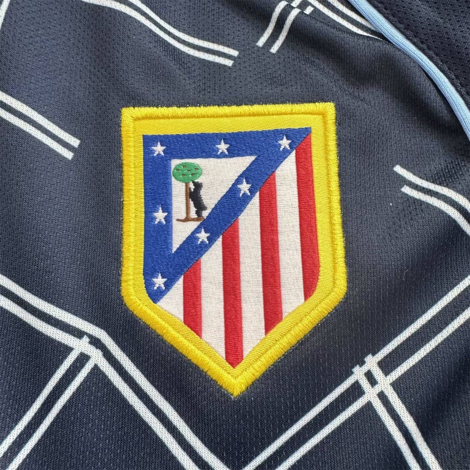 foot-Retro Atletico Madrid 2004-05 Away S.p.i.d.e.r M.a.n Special Long Sleeves Kids Kit