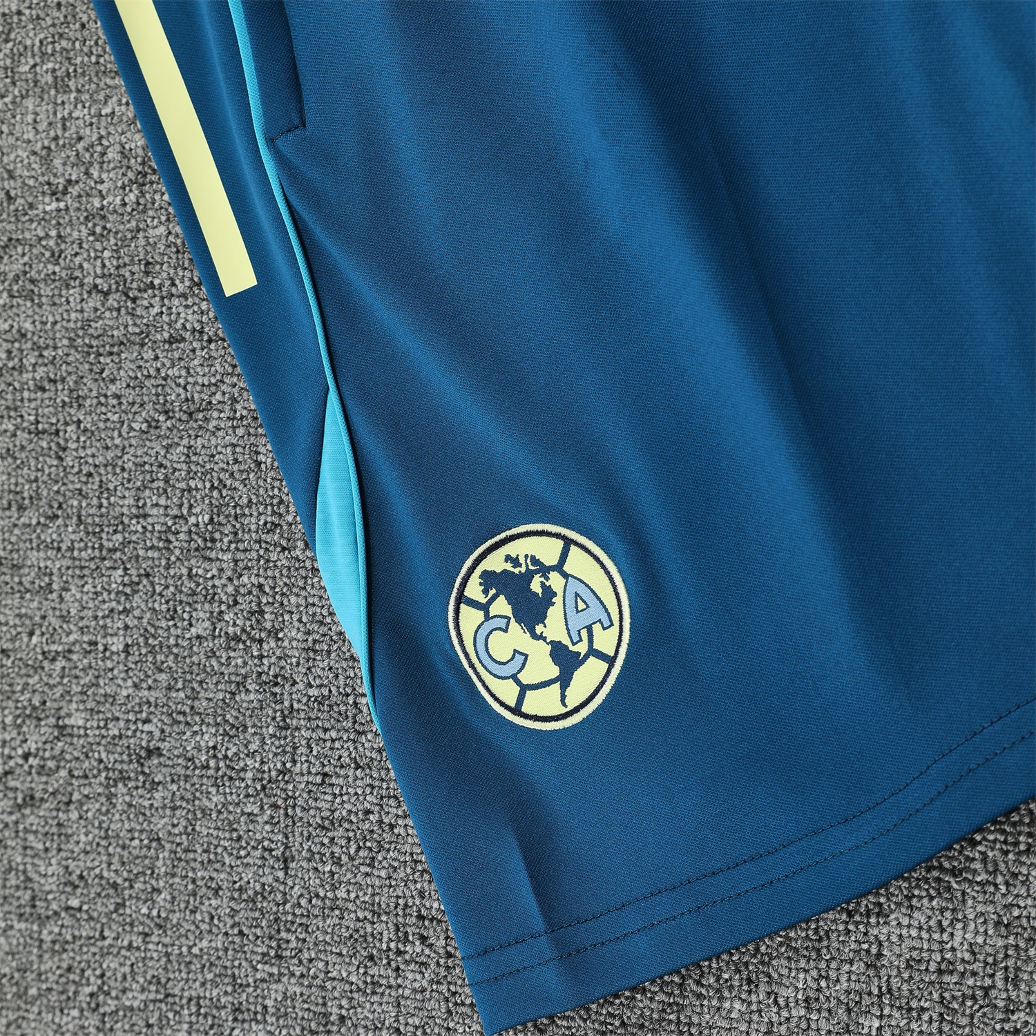 GlobeJersey-Club América 25-26 Short-Sleeve Training Set - Deep Blue Top & Deep Blue Shorts