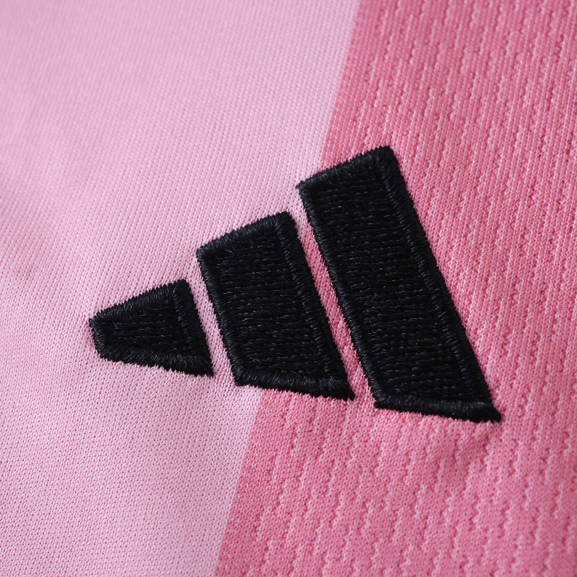 foot-INT M.A.M 2025 Home Kids Kit