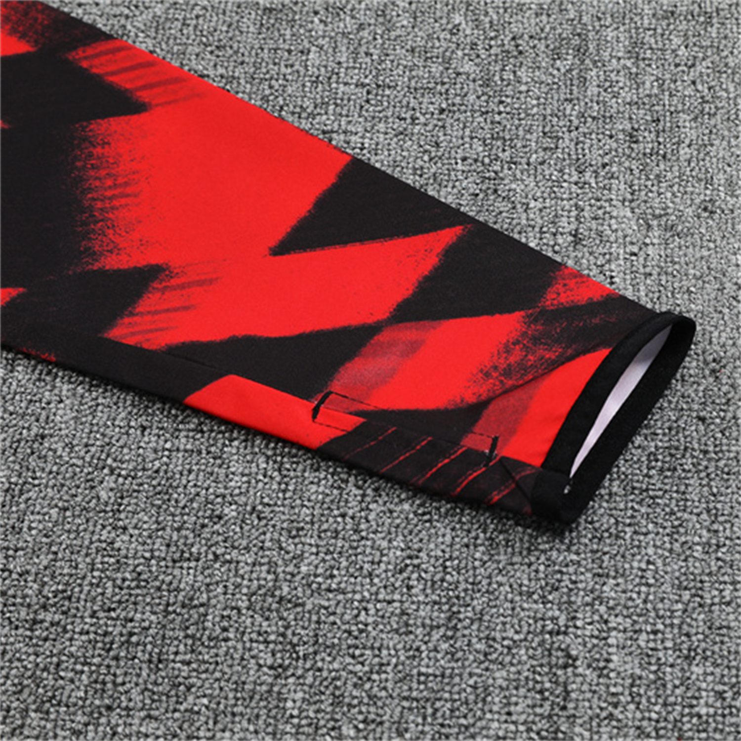 foot-Manchester United 25-26 Long Sleeves Training Set - Red-Black Top & Black Pants