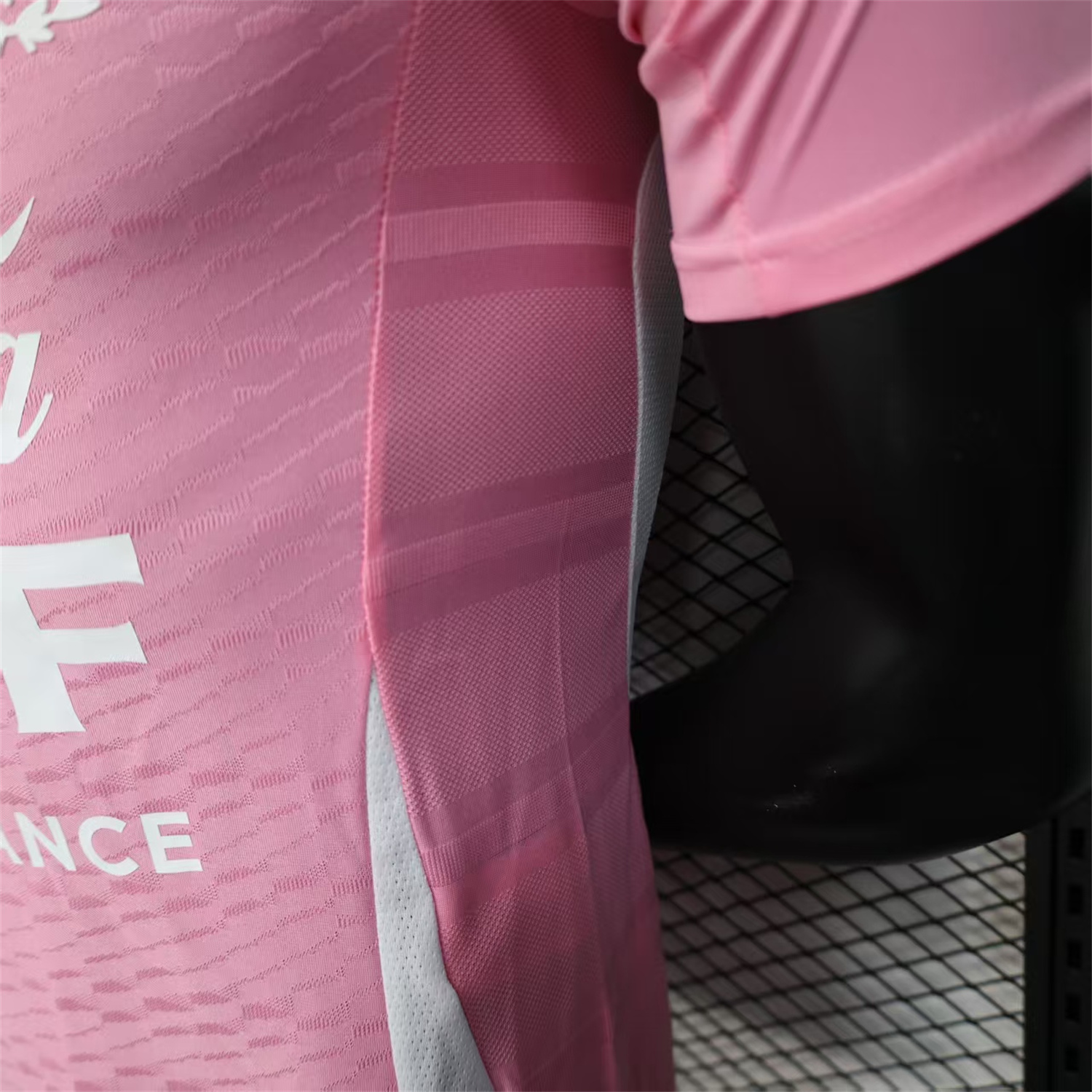 foot-Argentina 25-26 Pink & White Training Jersey - Player Version