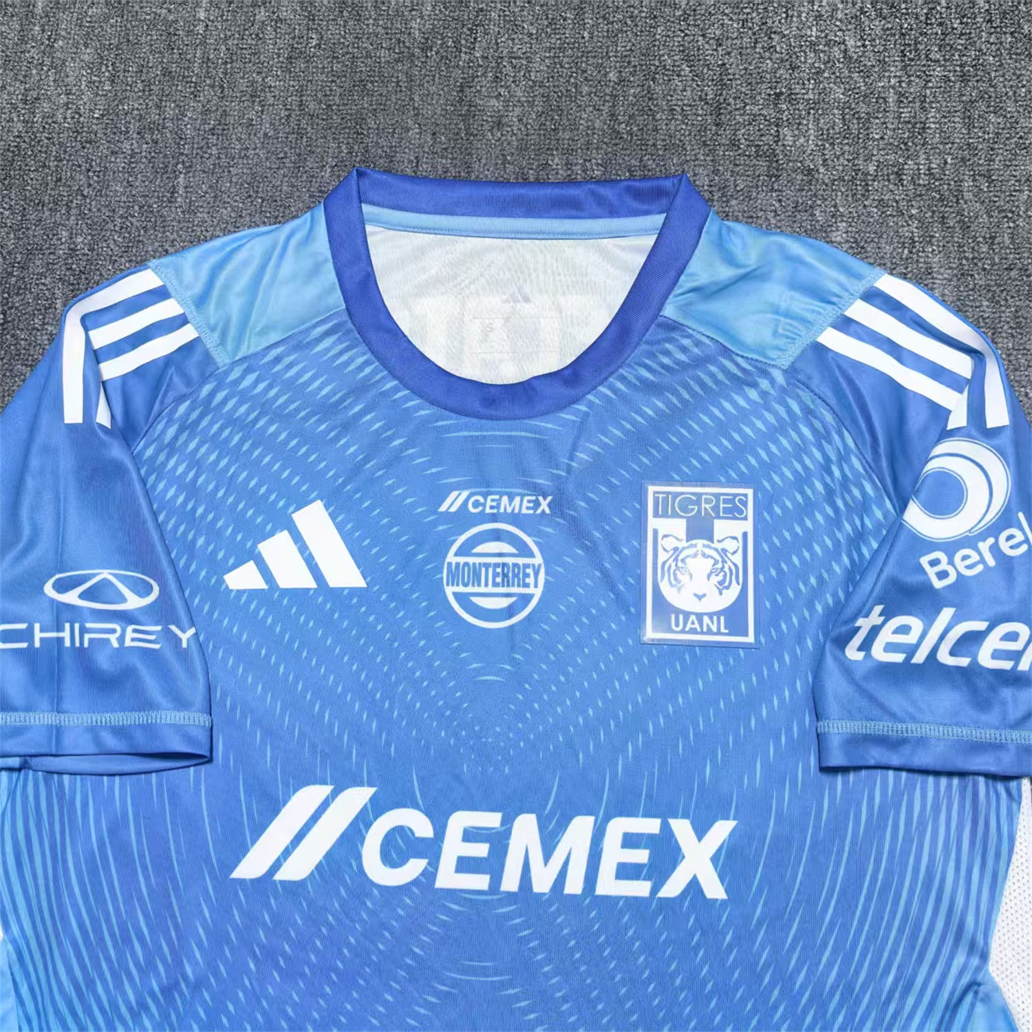 foot-Tigres UANL 25-26 Blue Goalkeeper Jersey - Fans Version
