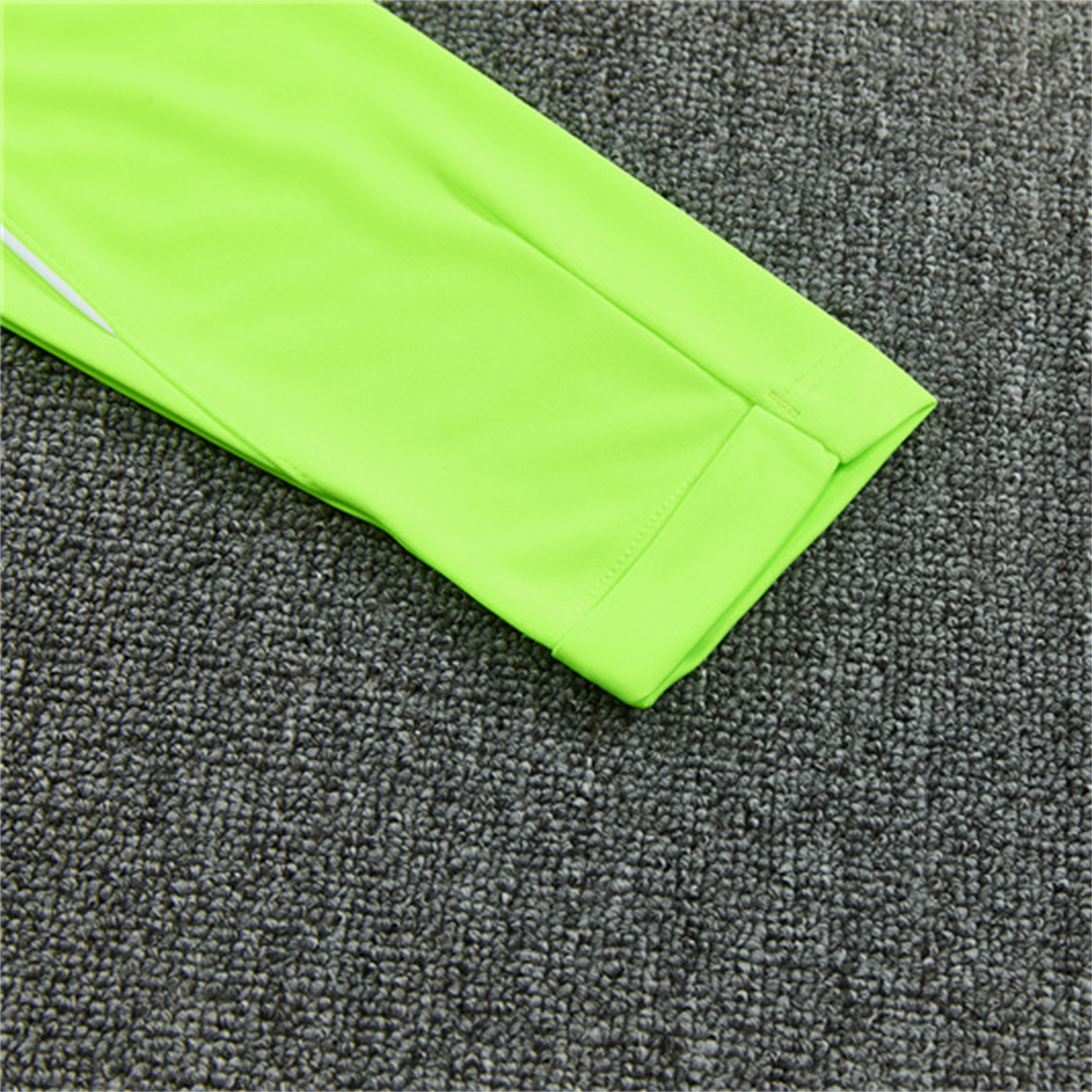 Unitedfootballkit.com | Atletico Madrid 26-27 Kids Long Sleeves Training Set - Neon Green Top & Black Pants -Customize Name, Number and Patch | Worldwide Shipping