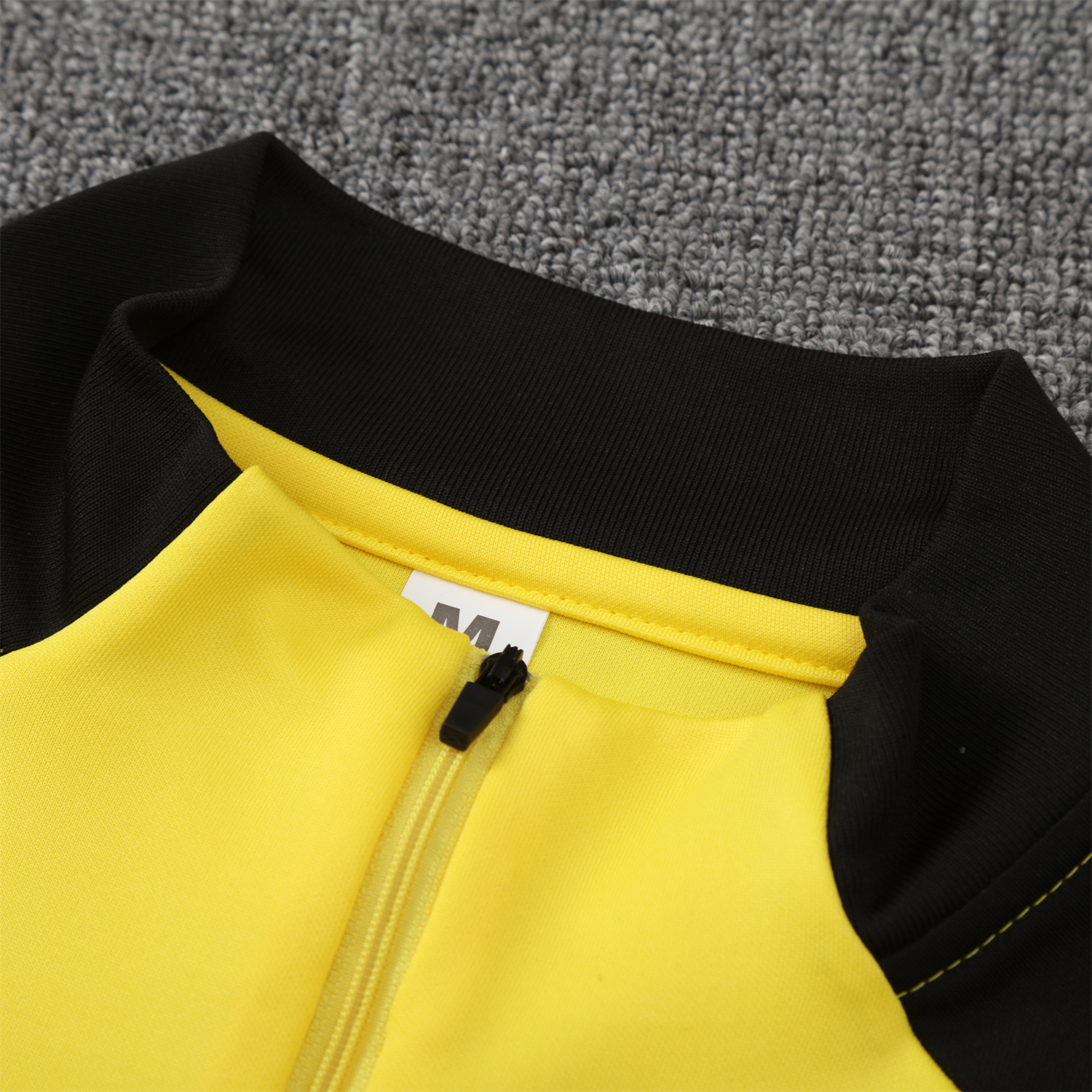 foot-Atletico Mineiro 25-26 Long Sleeve Training Set - Yellow Top & Black Pants