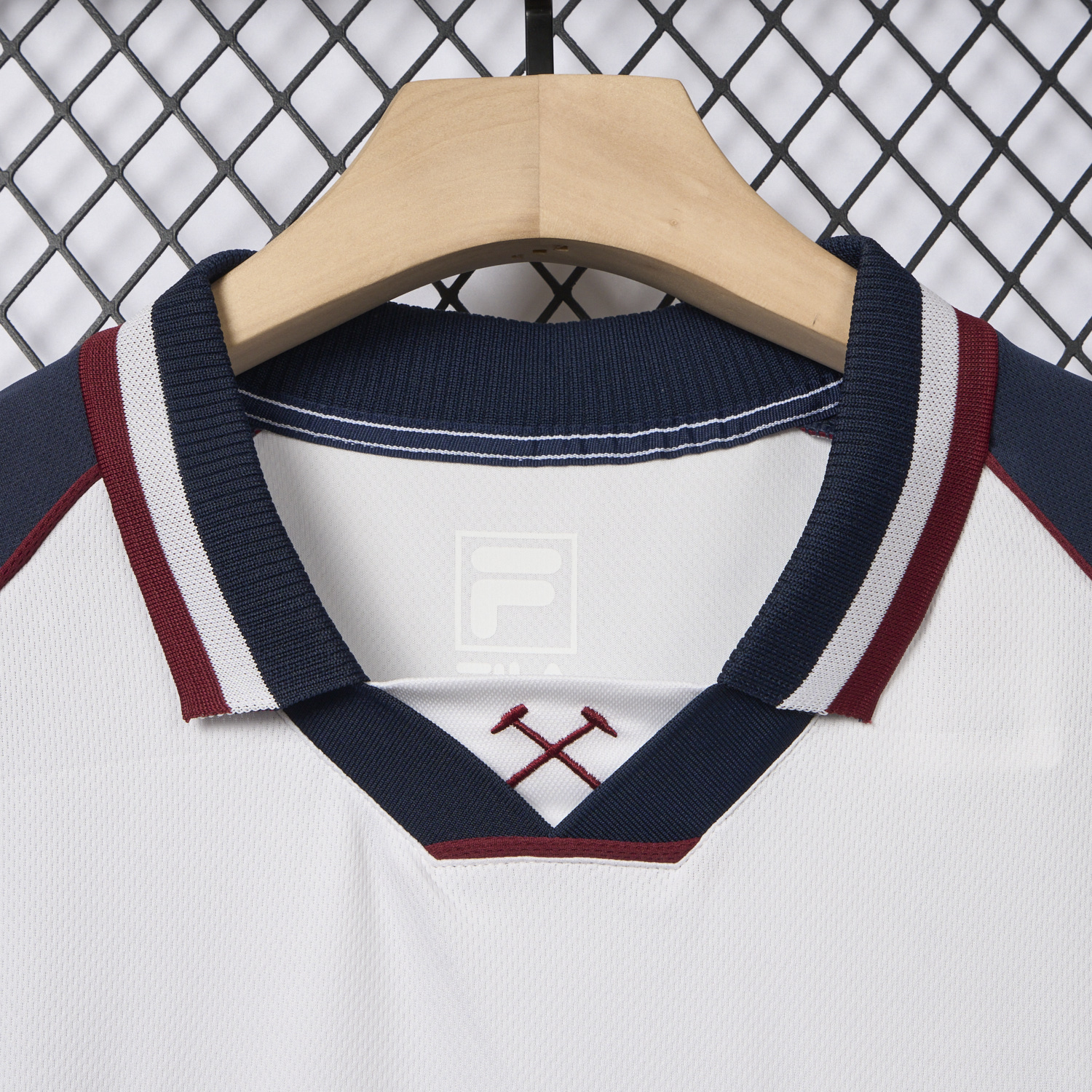 foot-Retro West Ham United 1999-01 Away Jersey