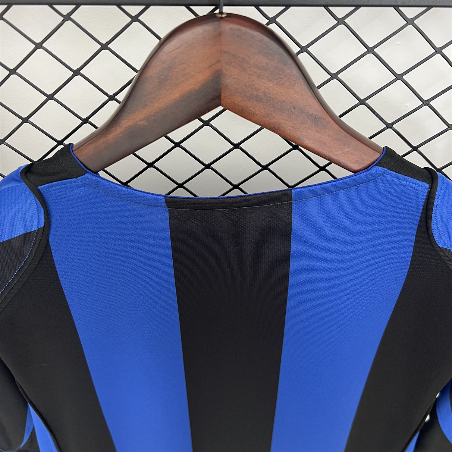 foot-Retro Inter Milan 2004-05 Home Jersey