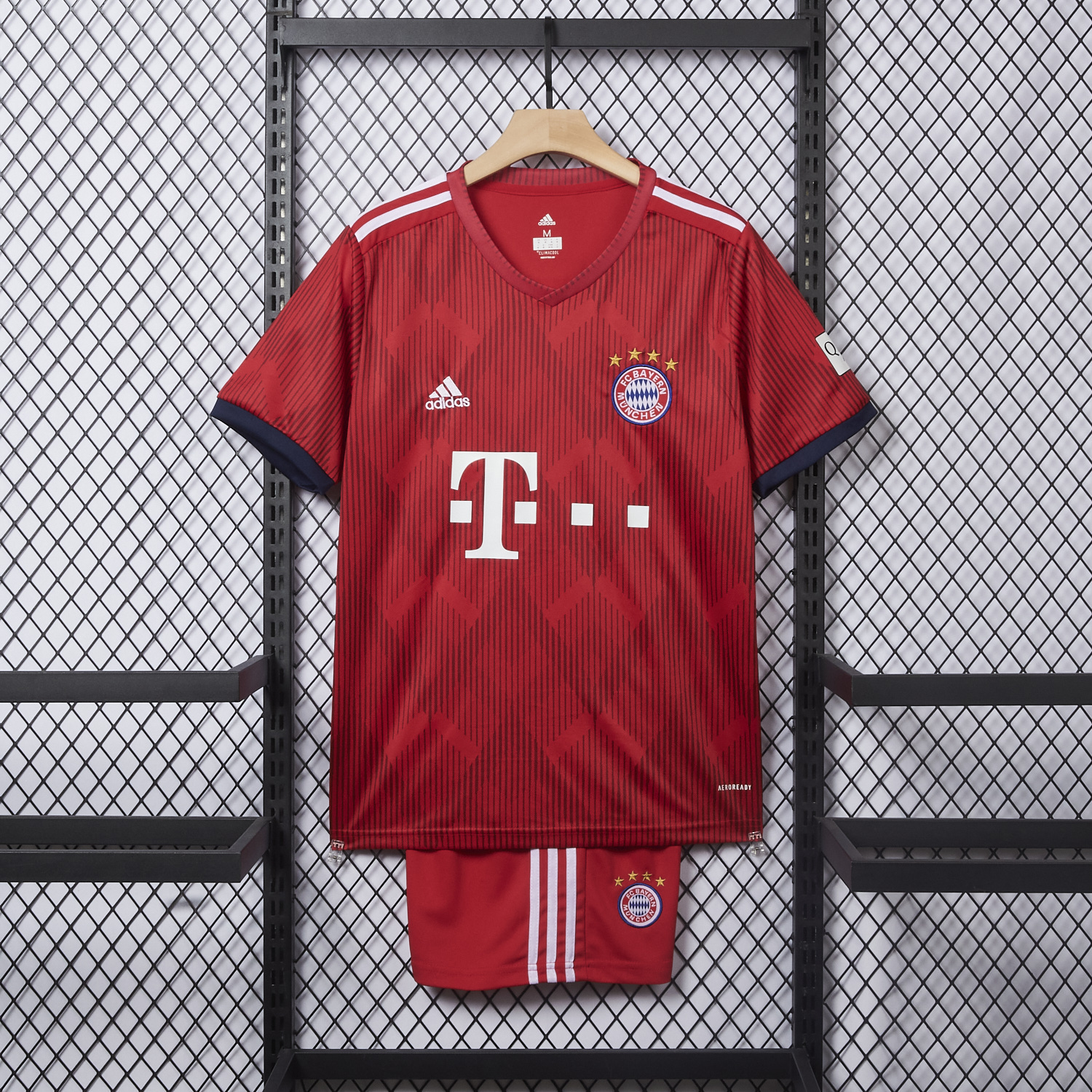 foot-Retro Bayern Munich 2018-19 Home Men's Adult Jersey Set - Fans Version