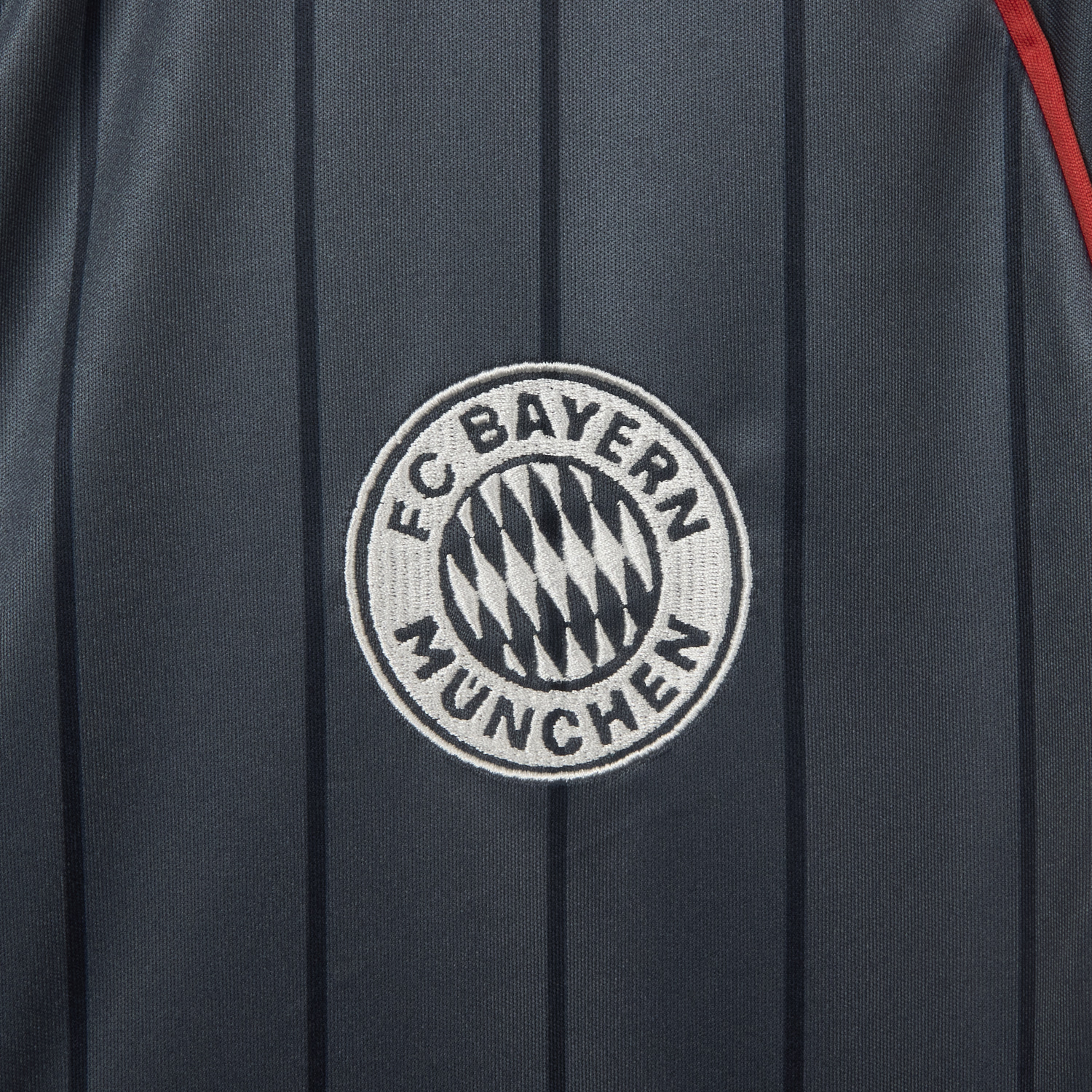 foot-Bayern Munich 25-26 Deep Grey Baseball Jersey