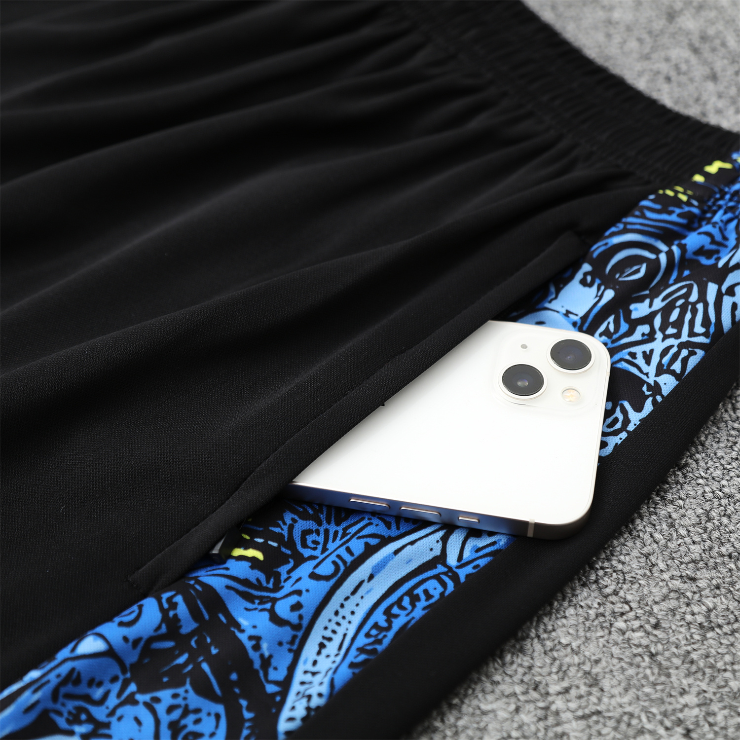 foot-Brazil 25-26 Blue Jesus Statue Short-Sleeve Training Set - Blue Top & Black Shorts