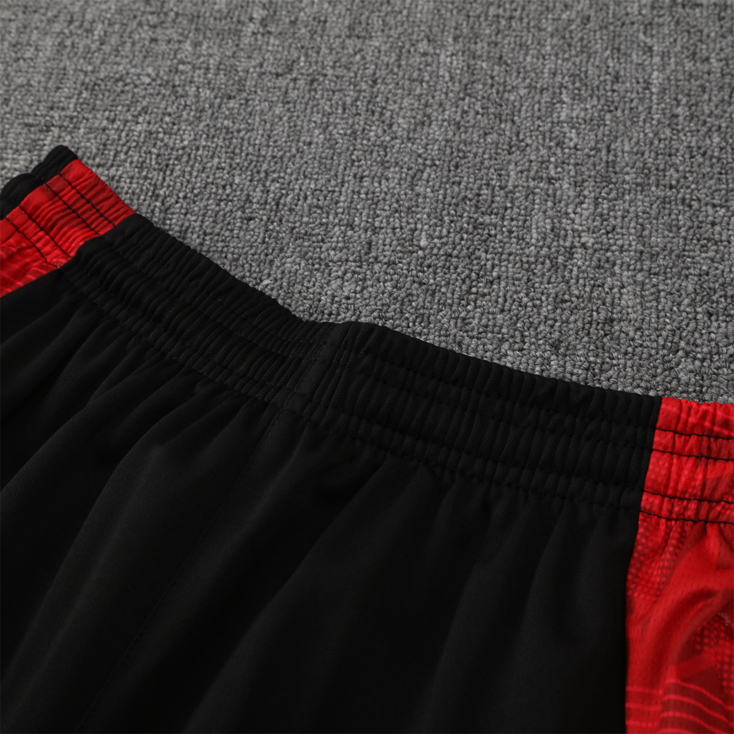 foot-Manchester United 25-26 Traning Hoodie Set - Flowing Red Hoodie With Black Pants