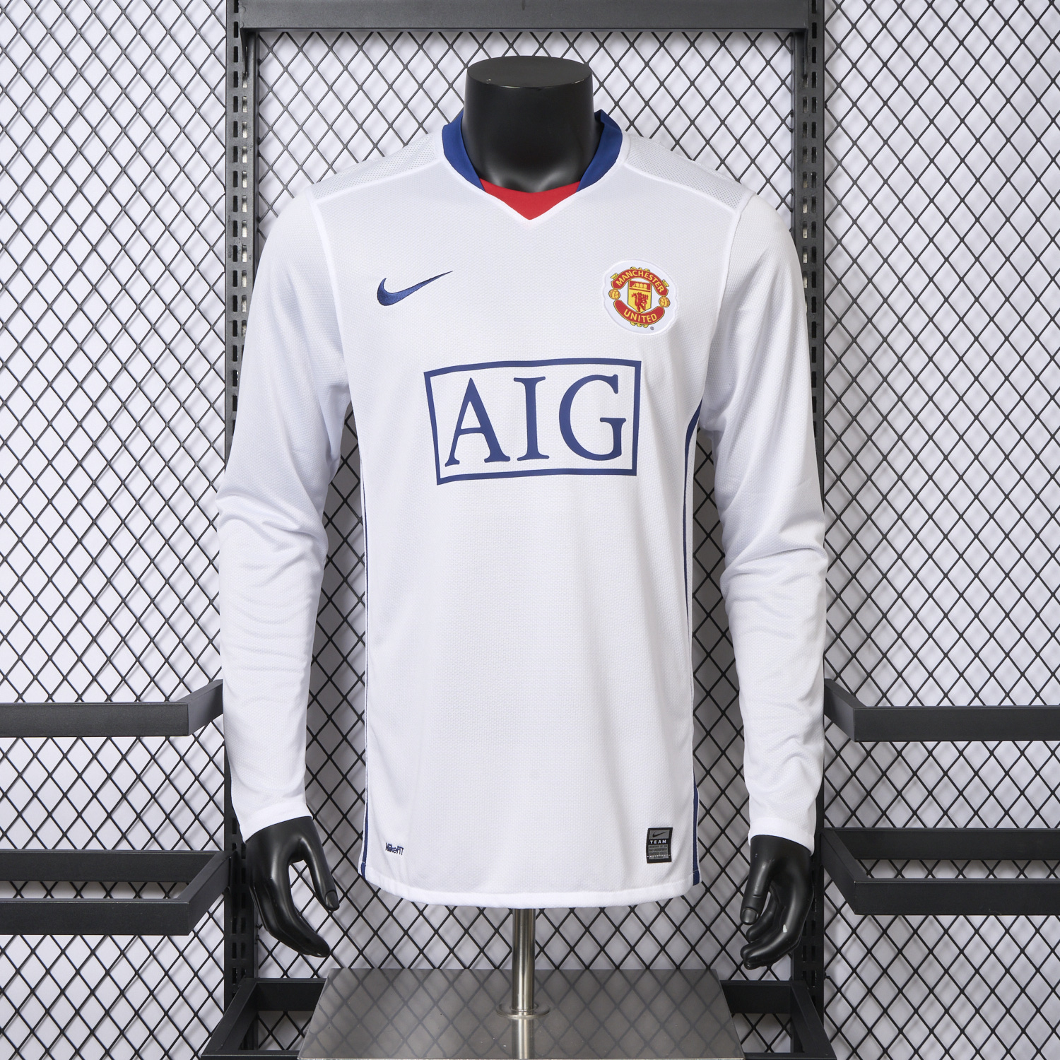 foot-Retro Manchester United 2008-09 Away Long Sleeve Jersey - Player Version