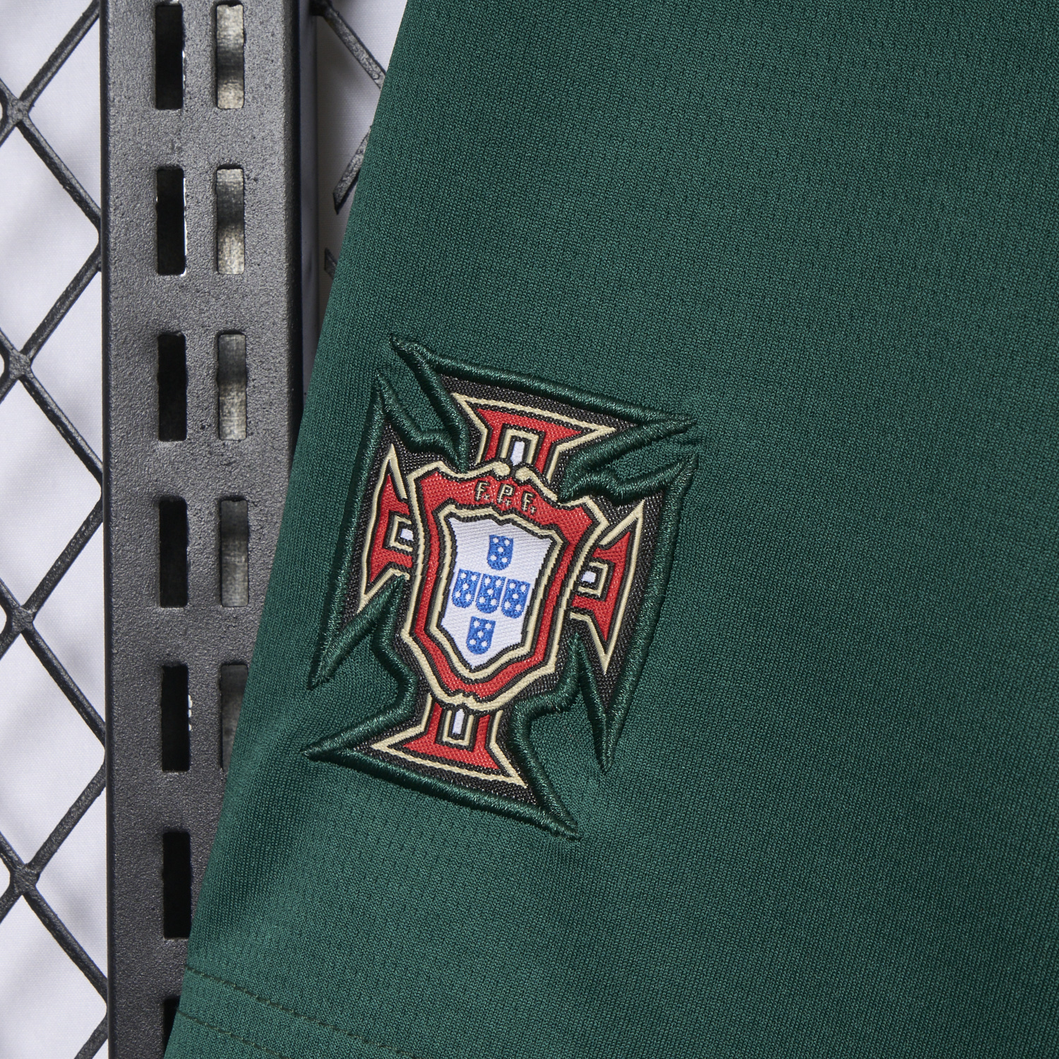 foot-Portugal 25-26 Home Green Shorts - Fans Version