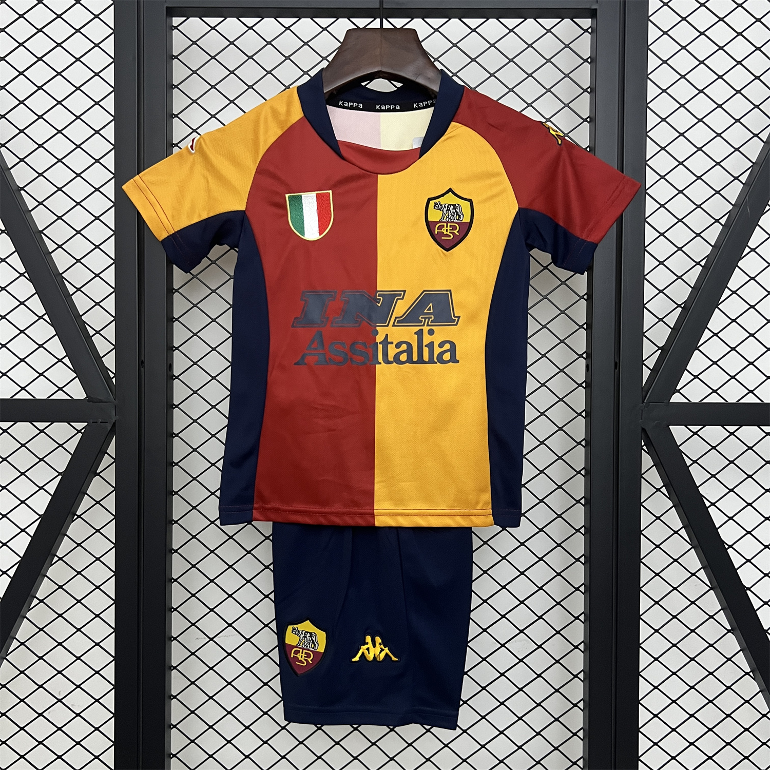 foot-Retro Roma 2001-02 Home Kids Kit