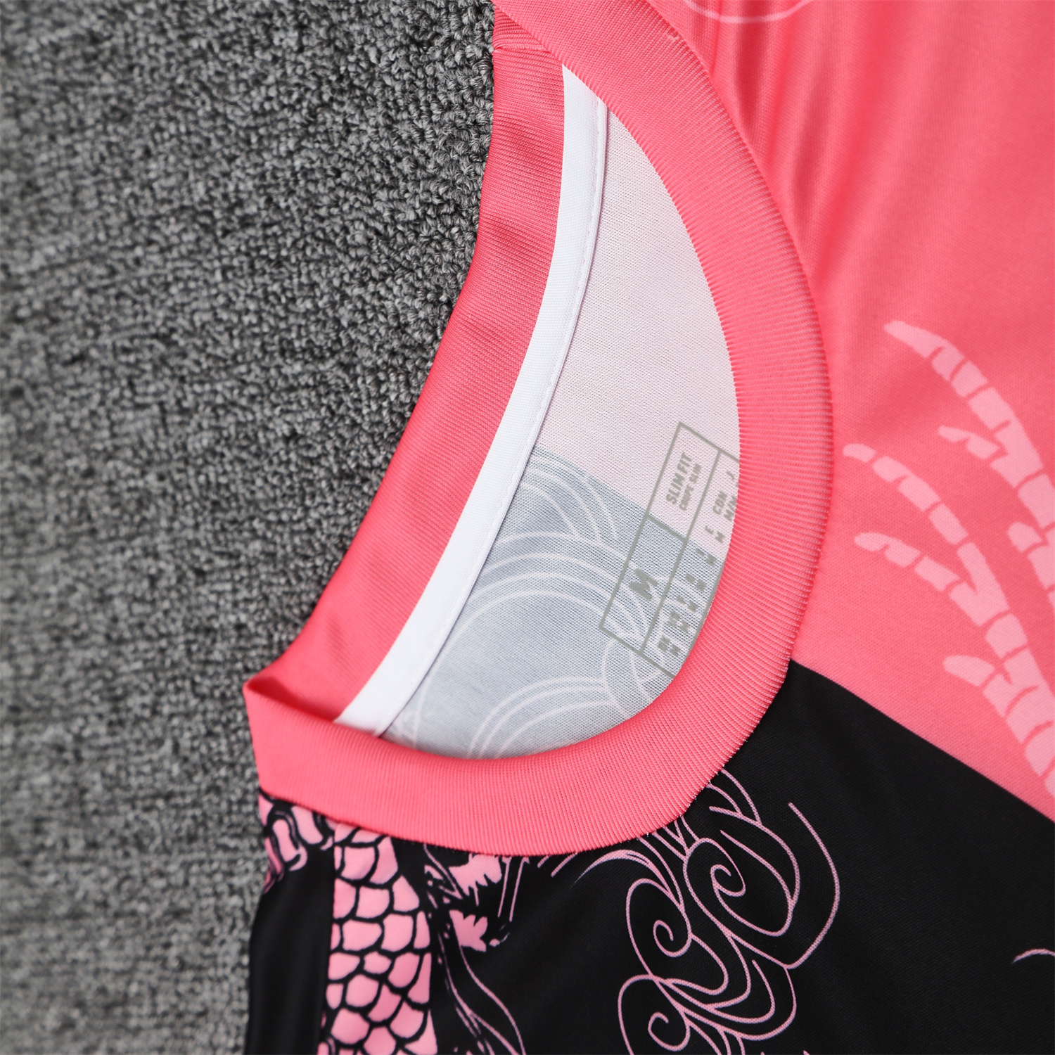 foot-Real Madrid 25-26 Short-Sleeve Training Set - Pink-Black Dragon Top & Black-White Shorts