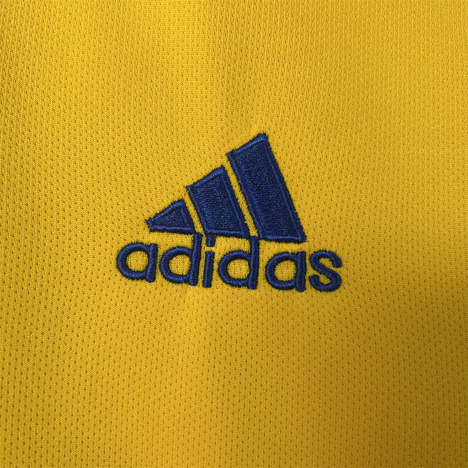 foot-Retro Romania 2000 Home Jersey