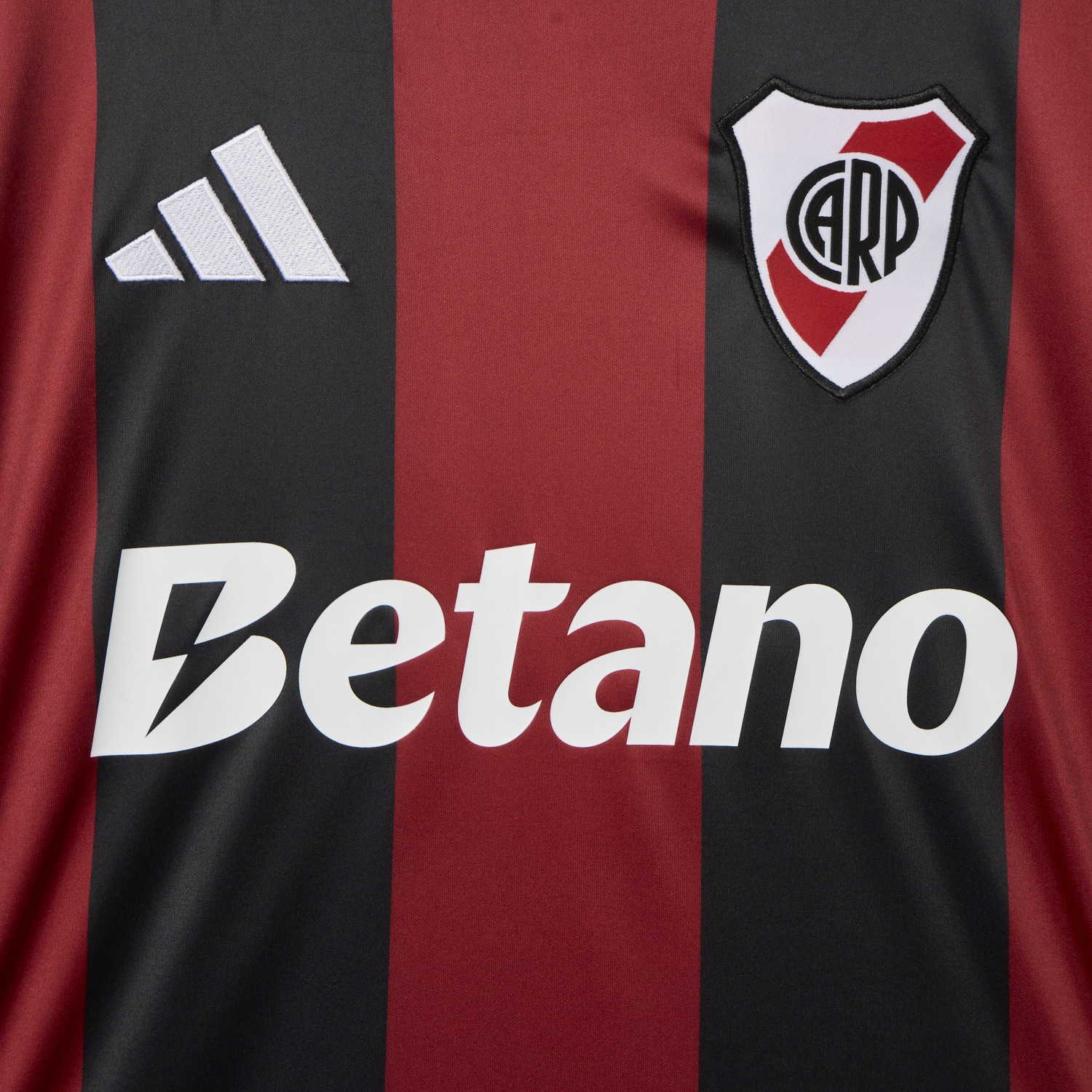 foot-River Plate 25-26 Away Jersey With Chest Sponsor - Fans Version