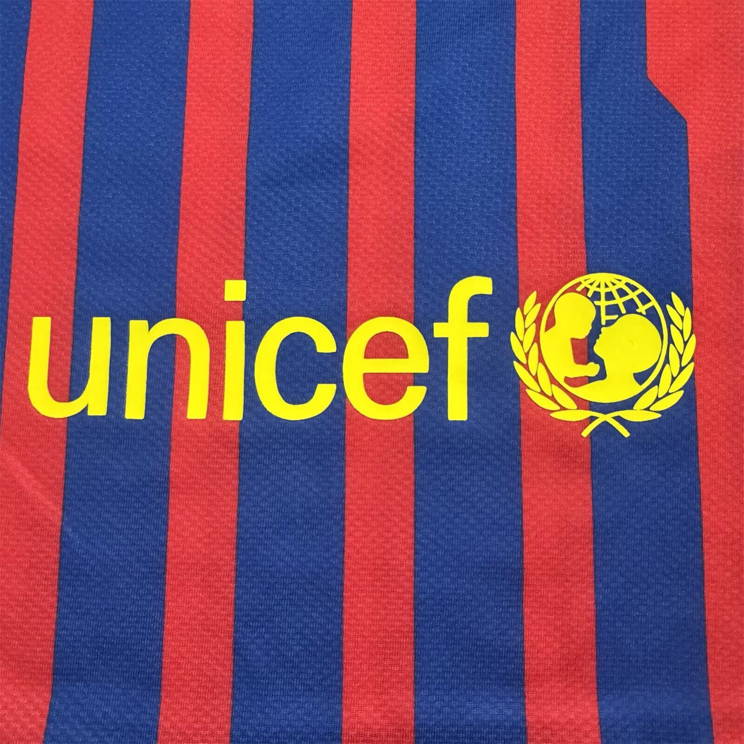 foot-Retro Barcelona 2011-12 Home Kids Kit