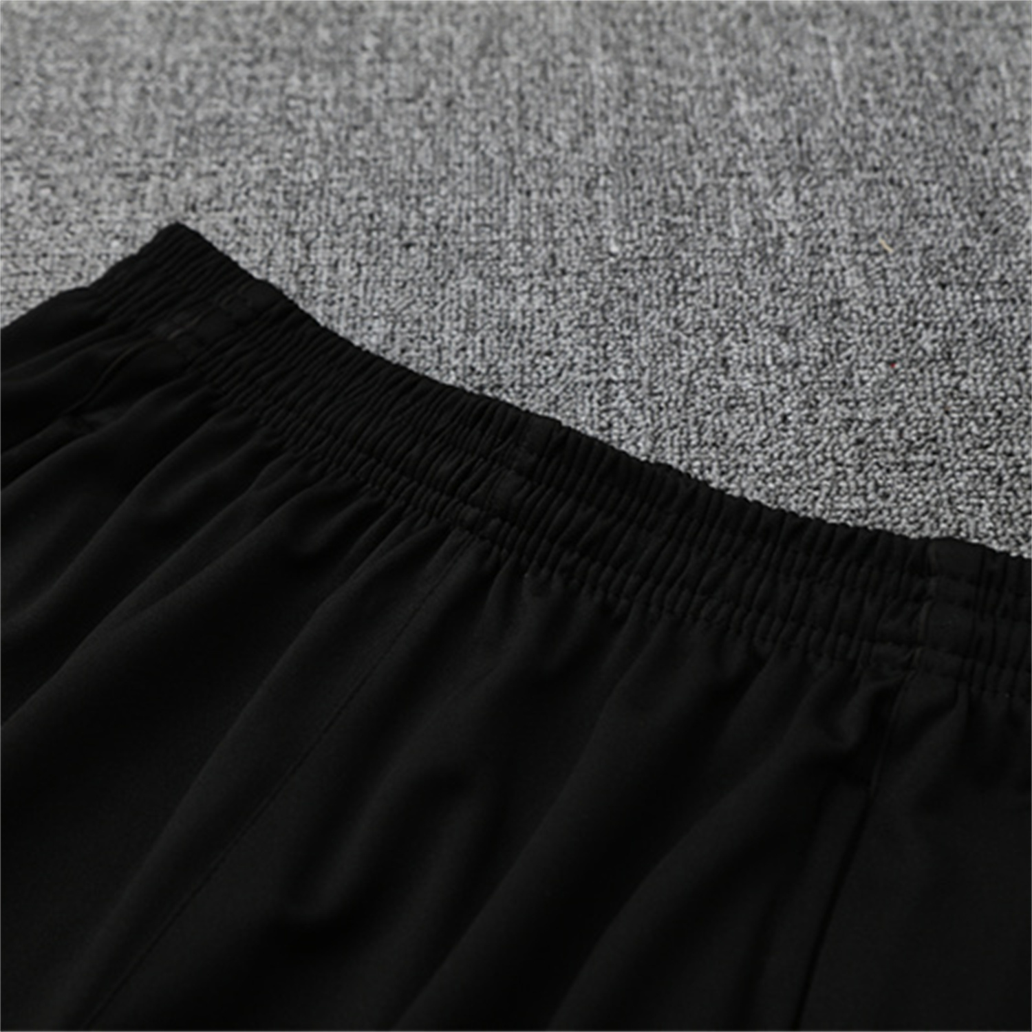 foot-Liver.pool 25-26 Long Sleeve Training Set - White Top & Black Pants