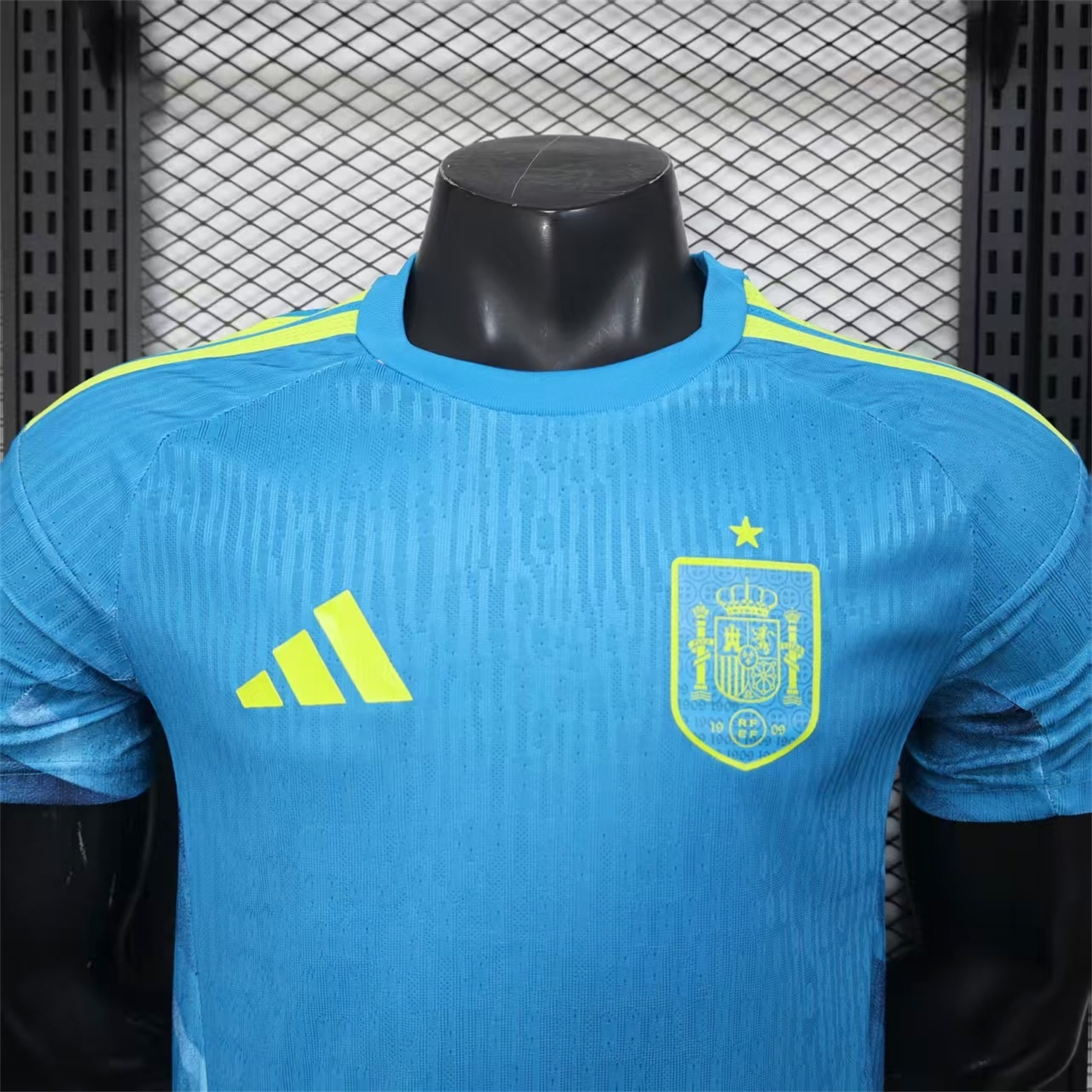 SIUjerseys-Spain 2026 Blue Goalkeeper Jersey - Player Version