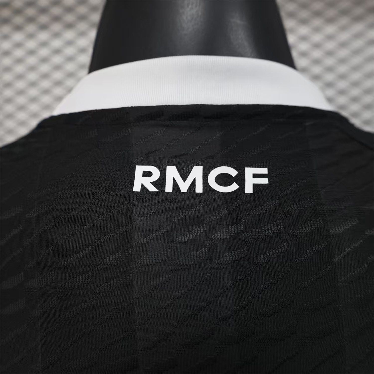 foot-Real Madrid 25-26 Black Terrace Goalkeeper Jersey - Player Version