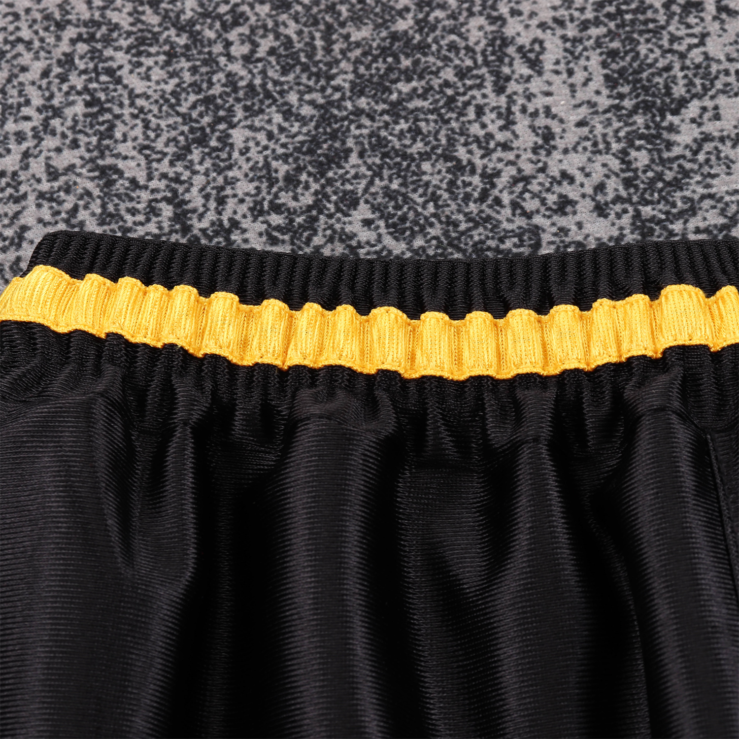 foot-Retro Real Madrid 1999-01 Away Kids Kit