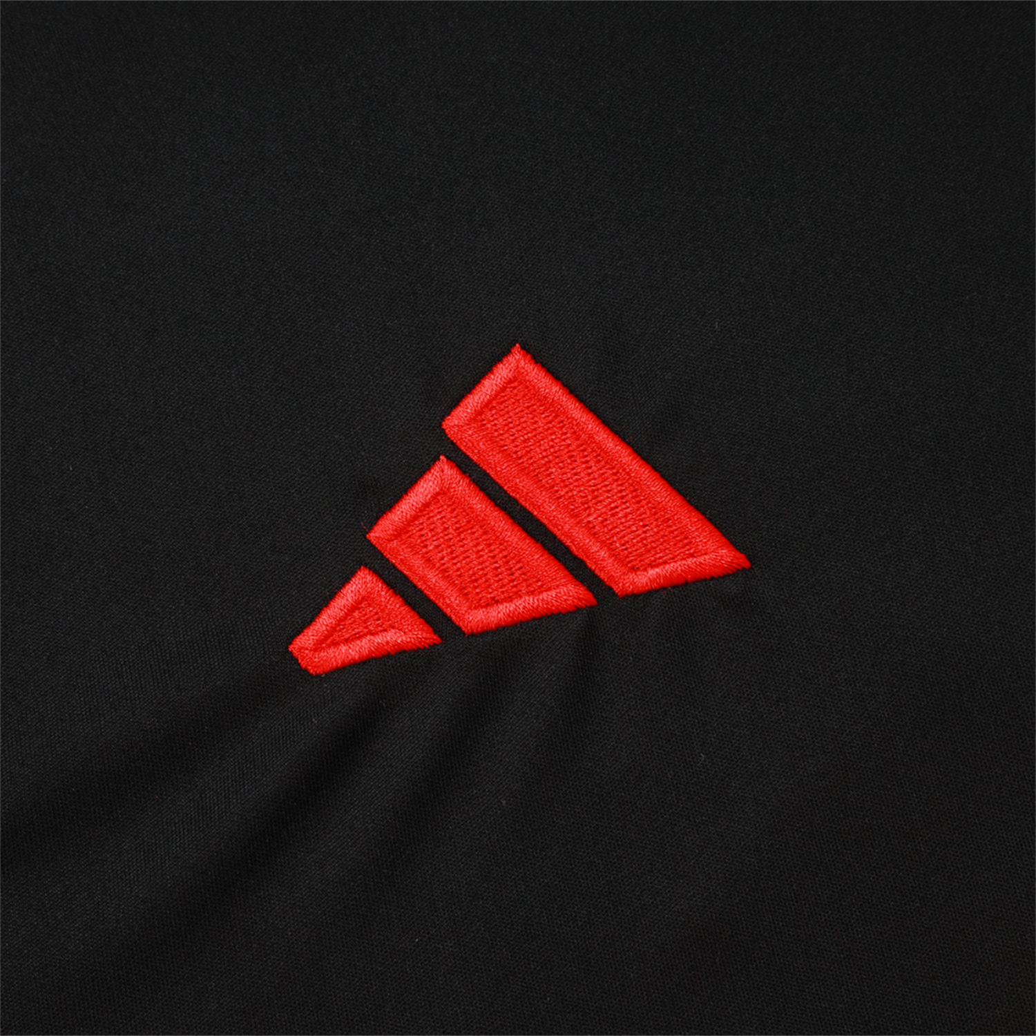 foot-Liver.pool 25-26 Vest Training Set - Black Vest & Black Shorts