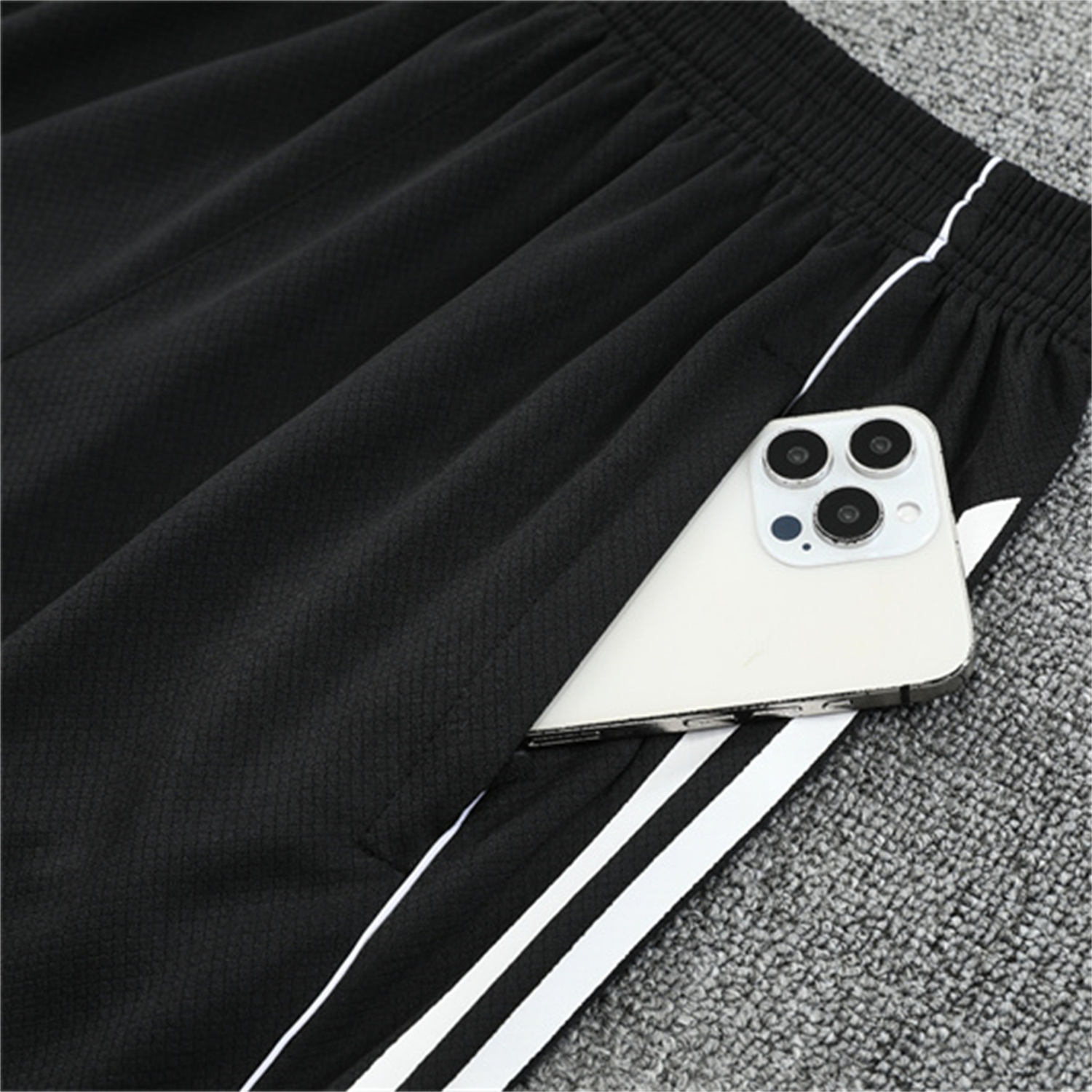 foot-Germany 25-26 Short-Sleeve Training Set - Black Short Sleeve & Black Shorts