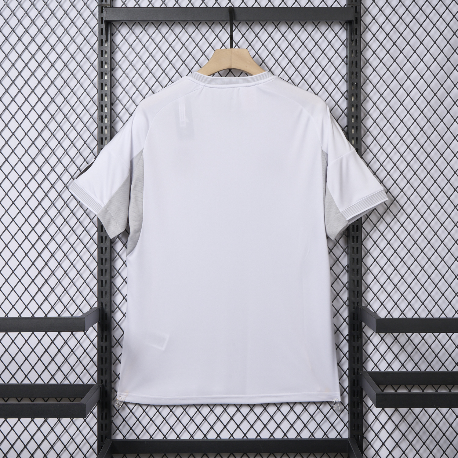 foot-Real Madrid 25-26 Home White Jersey - Fans Version