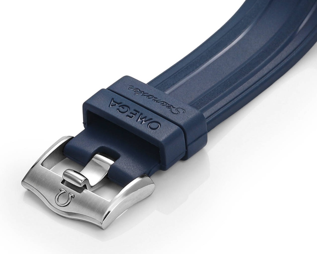 Omega Seamaster 300m 44mm Blue Dial Blue Bezel Blue Rubber Strap 210.30.44.51.03.001