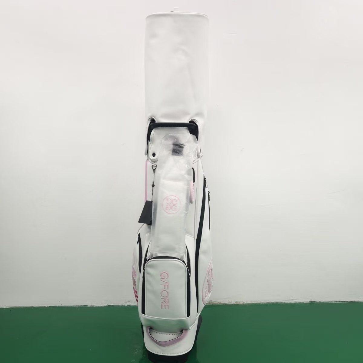 TITLESIT TAYLORMADE G/FORE GOLF BAG