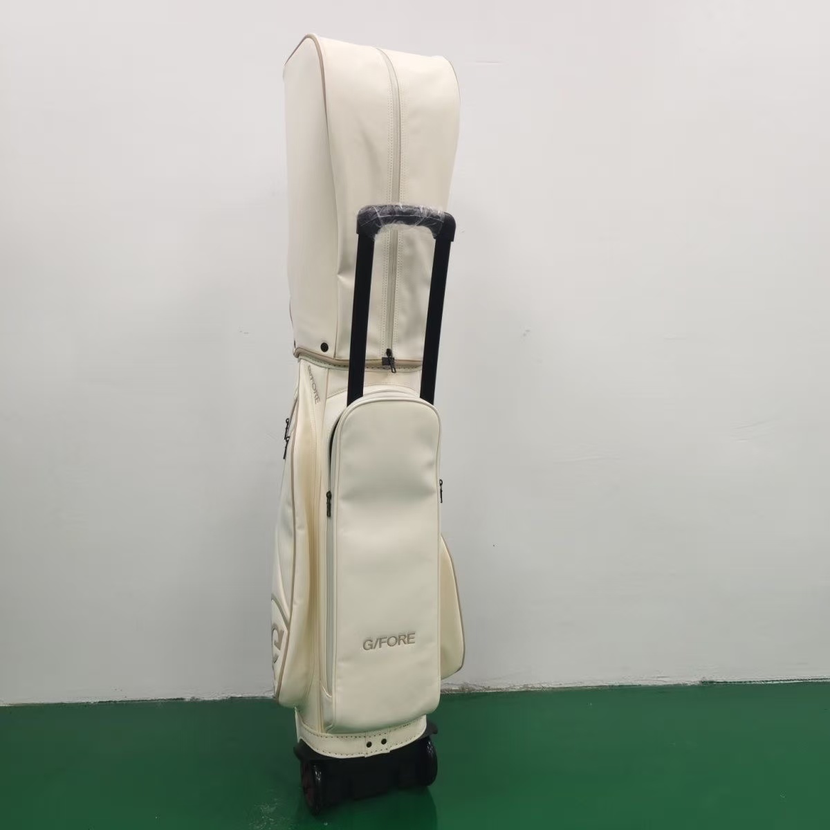 TITLESIT TAYLORMADE G/FORE GOLF BAG