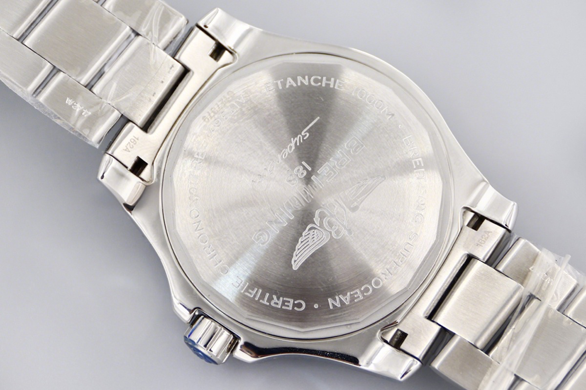 Breitling Superocean Automatic 44mm in Black Dial on Black Bezel Ref: A17367D71B1A1-fasswatch