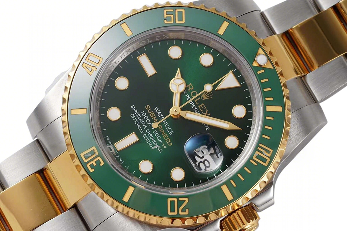 Rolex Submariner 116613LV ‘Watchvice Edition’ Hulk in Yellow Gold and Steel-fasswatch