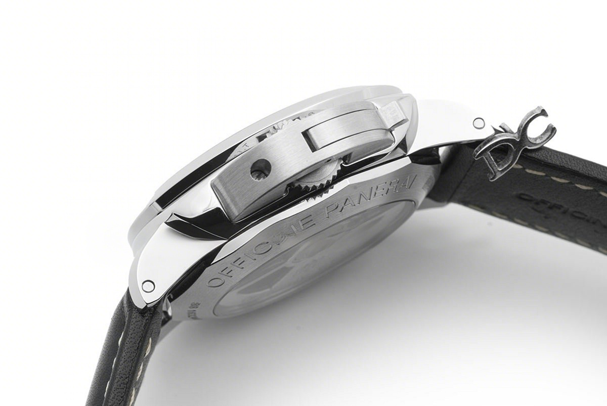 Panerai PAM531 Luminor 1950 3 Days GMT Automatic-fasswatch