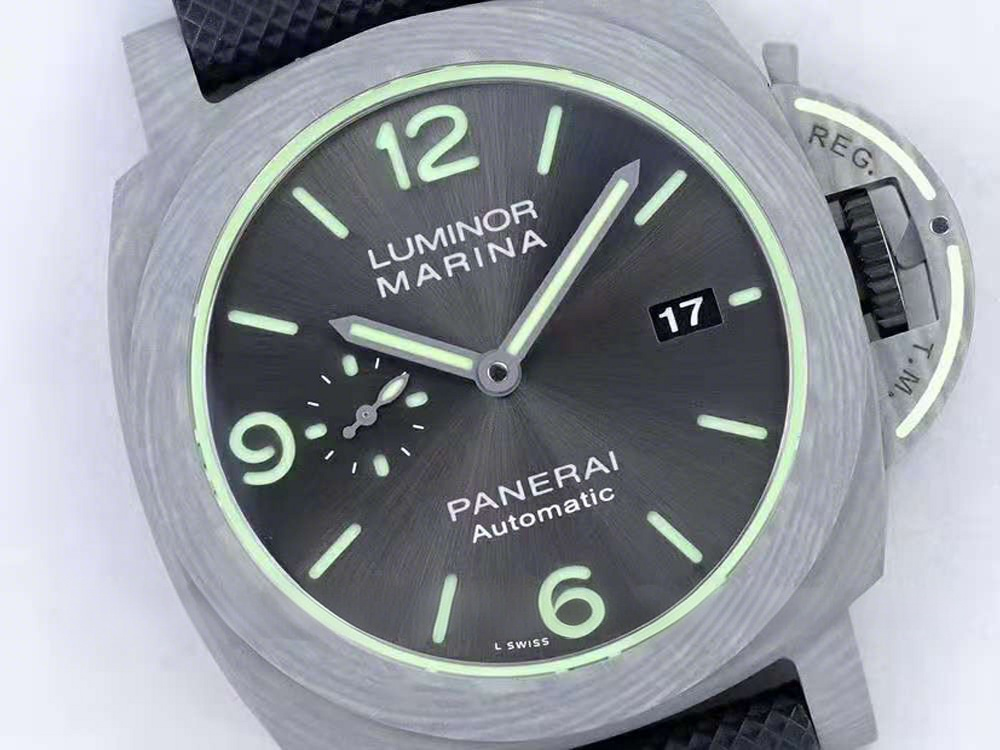Panerai PAM1119 Luminor Marina Fibratech™ 44mm-fasswatch